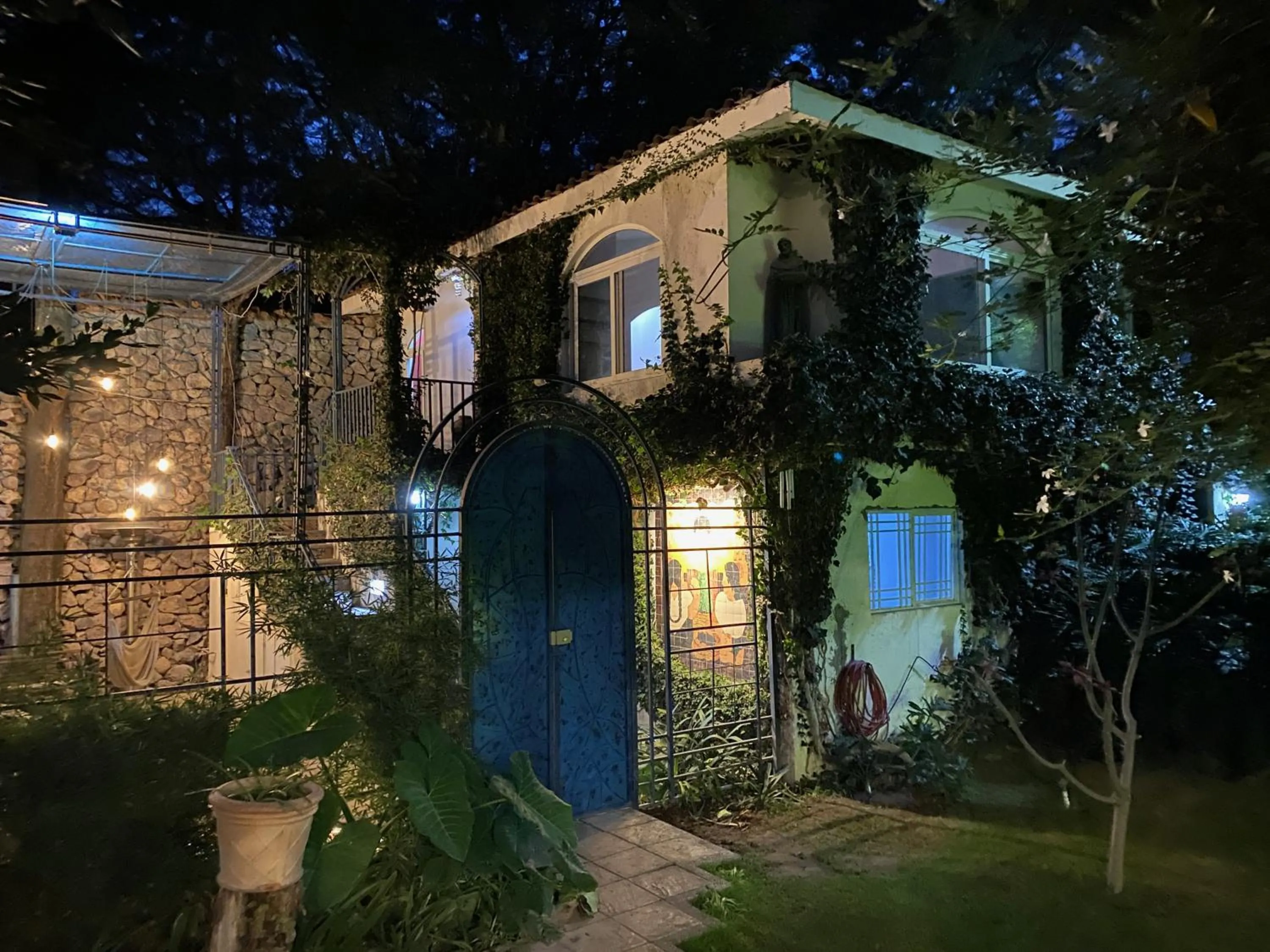 Magnolias Jardin & Boutique Suites