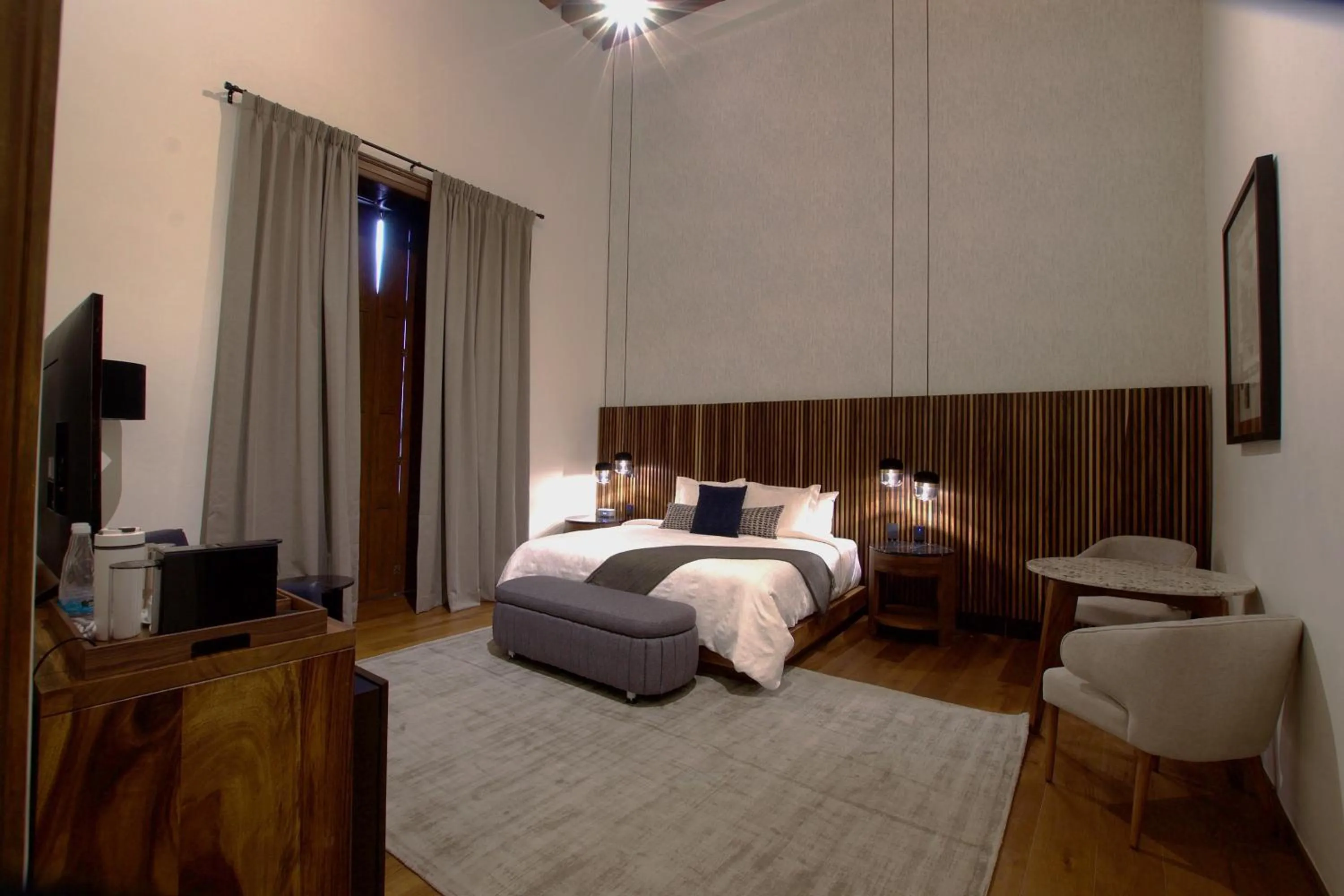 Photo of the whole room, Bed in Nueve 25 Hotel Boutique