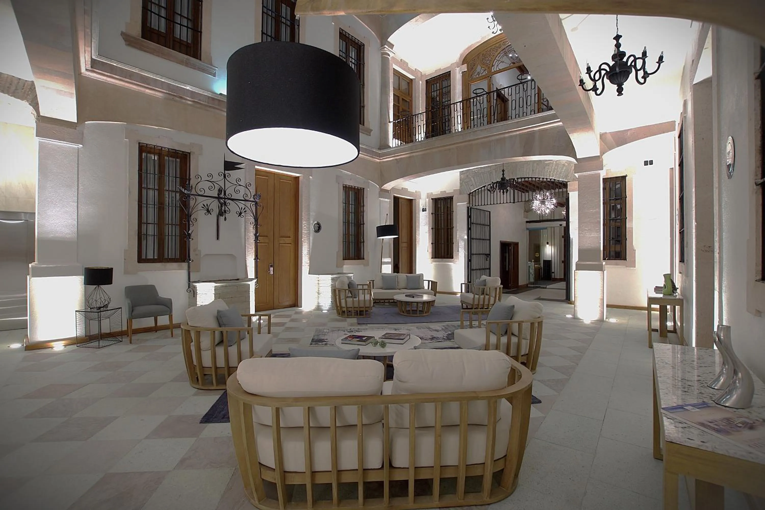 Inner courtyard view in Nueve 25 Hotel Boutique