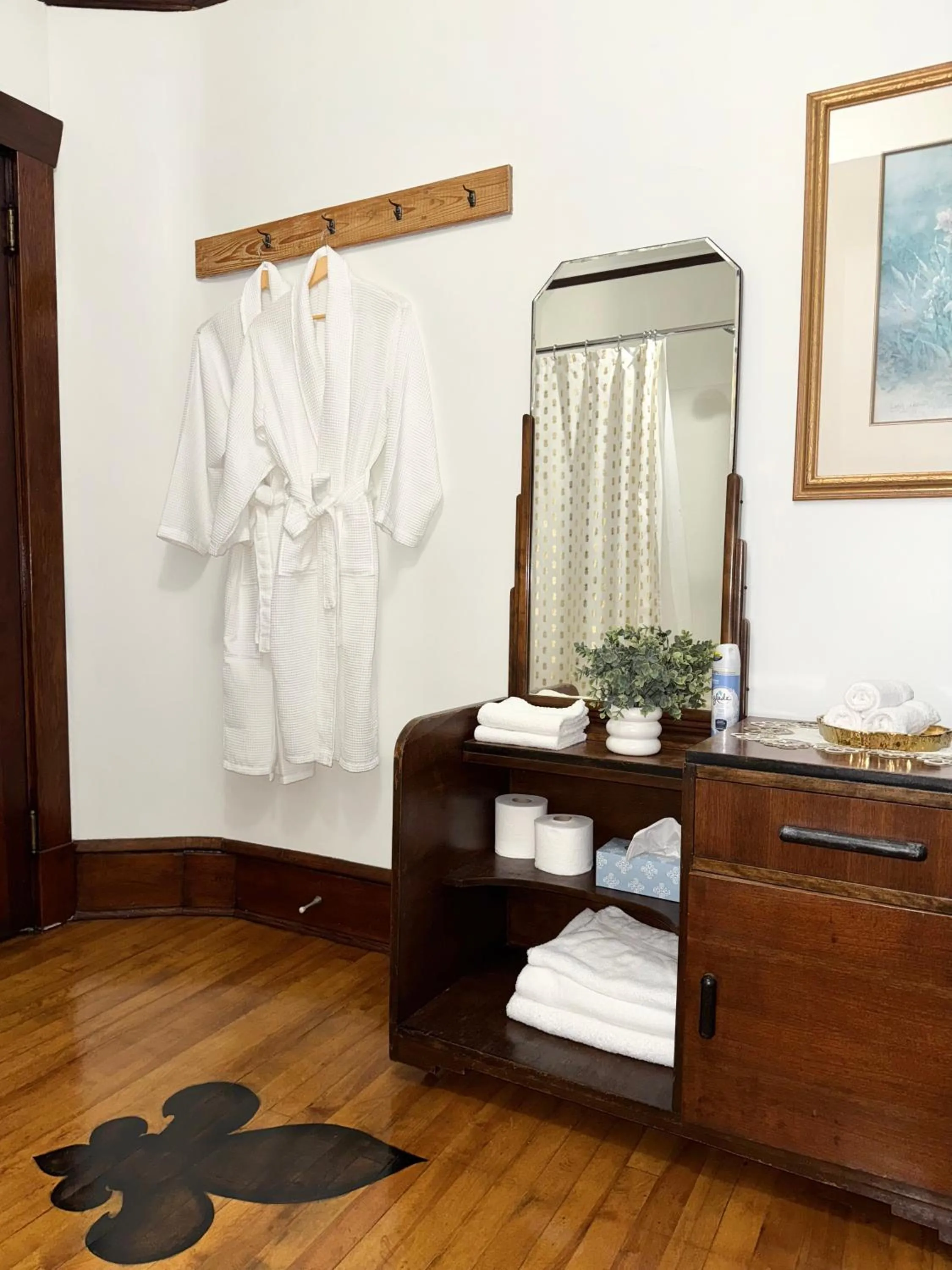 Bathroom in Royal Hotel Sydney