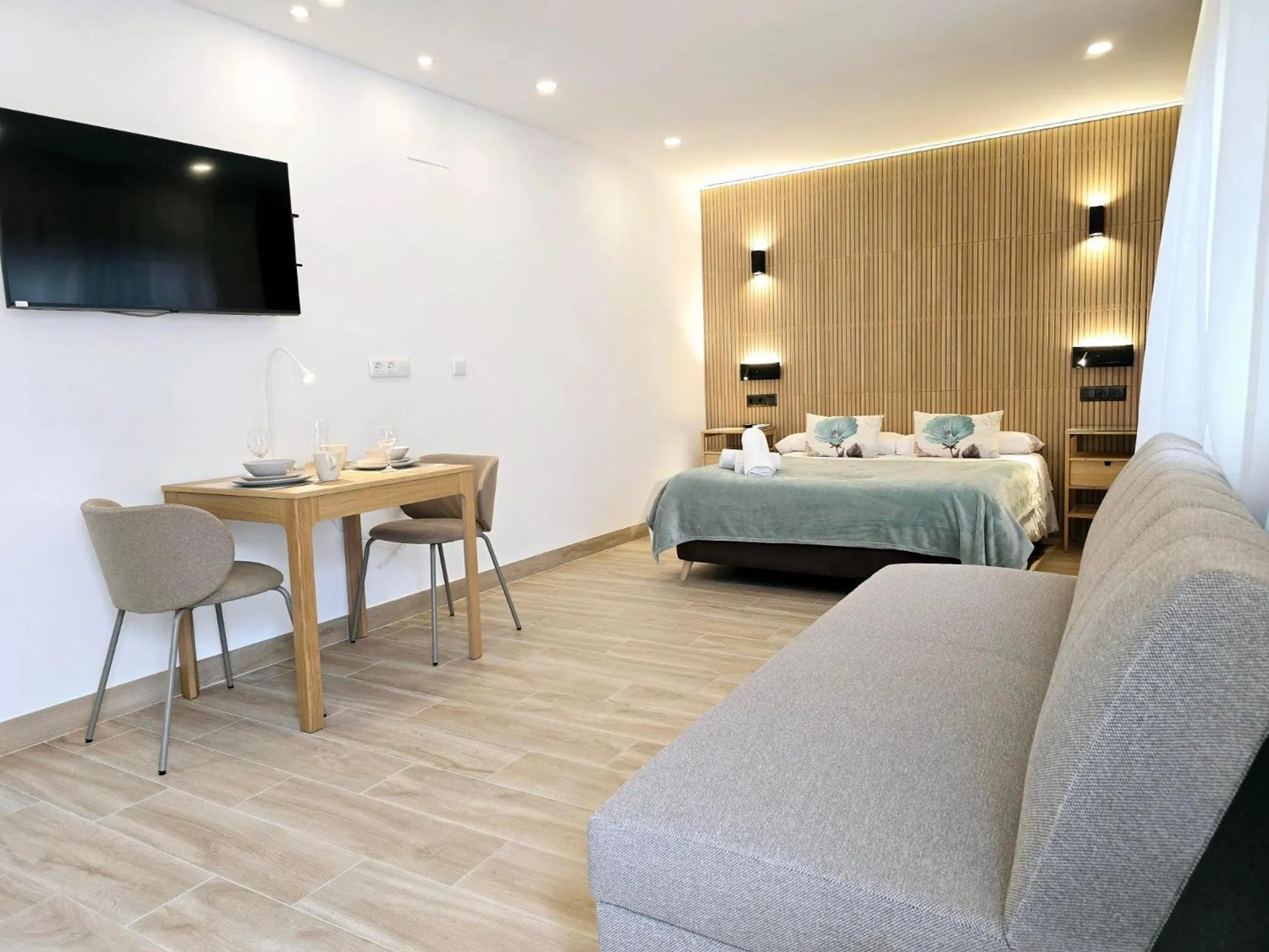 Bed in El Nogal Home