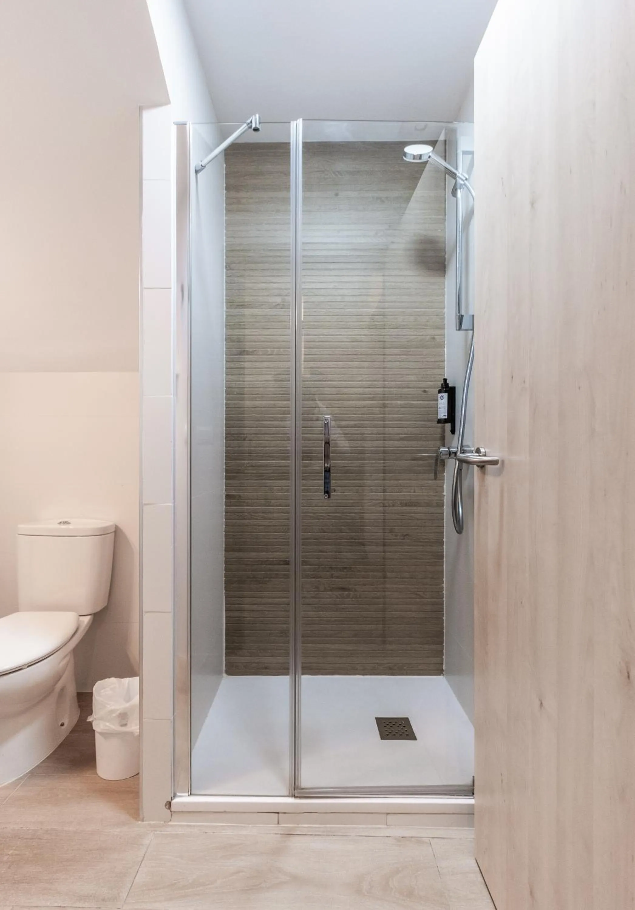 Shower in El Nogal Home