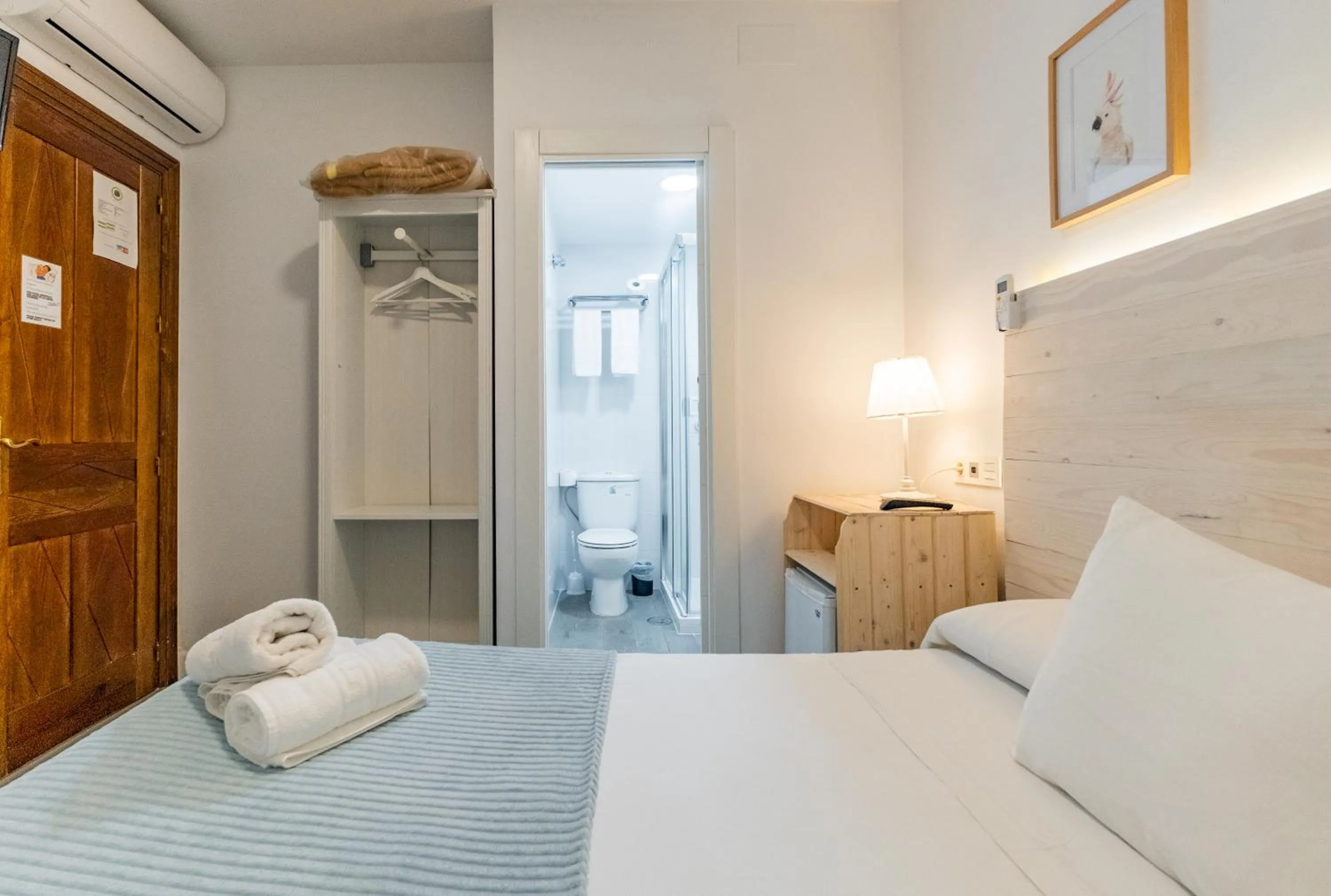 Bedroom, Bed in El Nogal Home