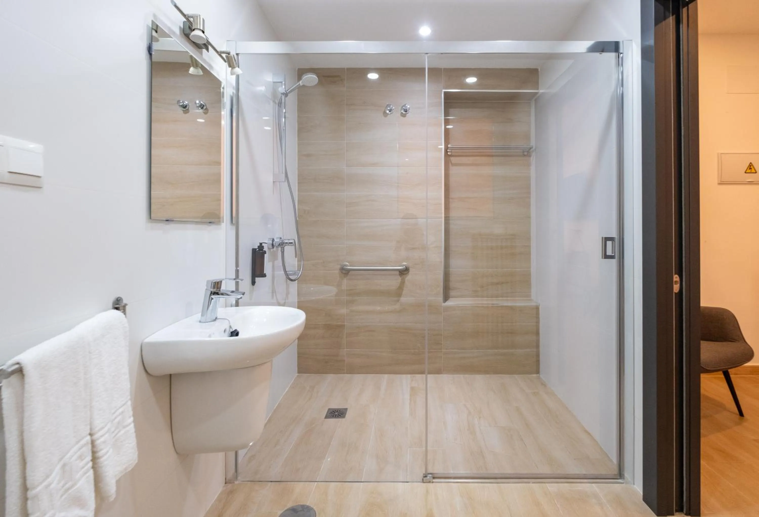 Shower in El Nogal Home