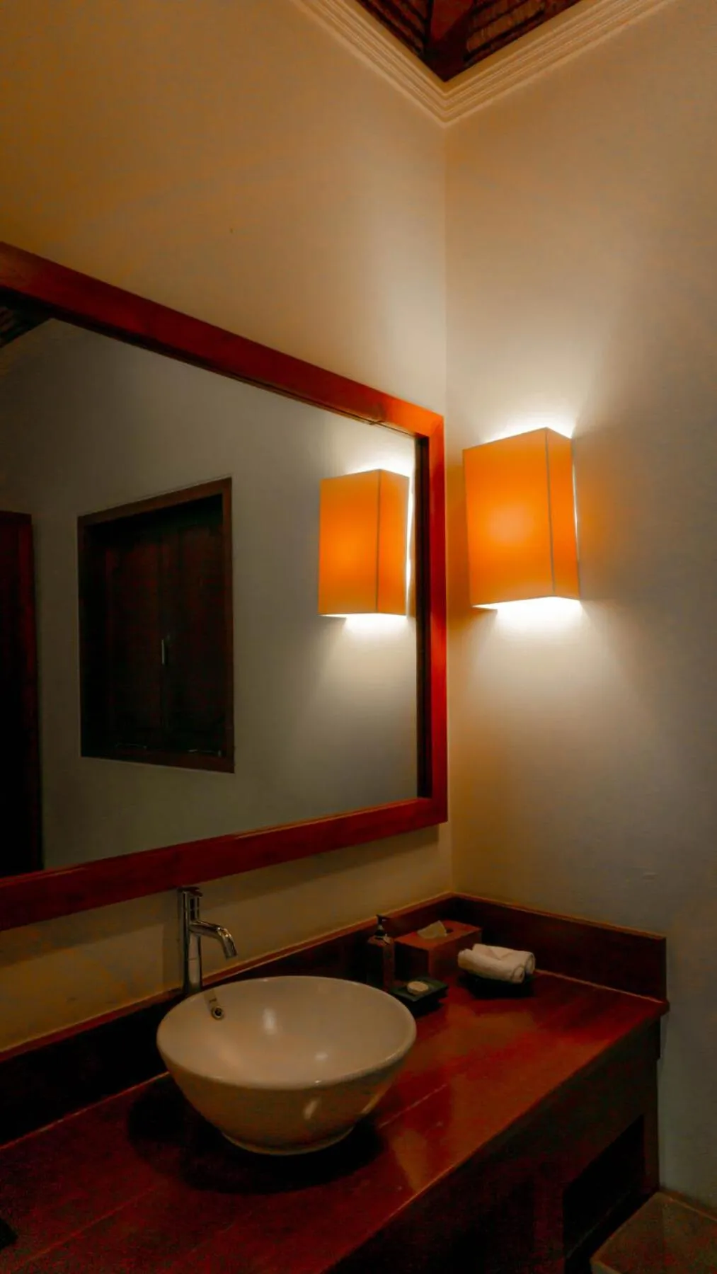 Bathroom in The Lotus Residence by Amerta Experience