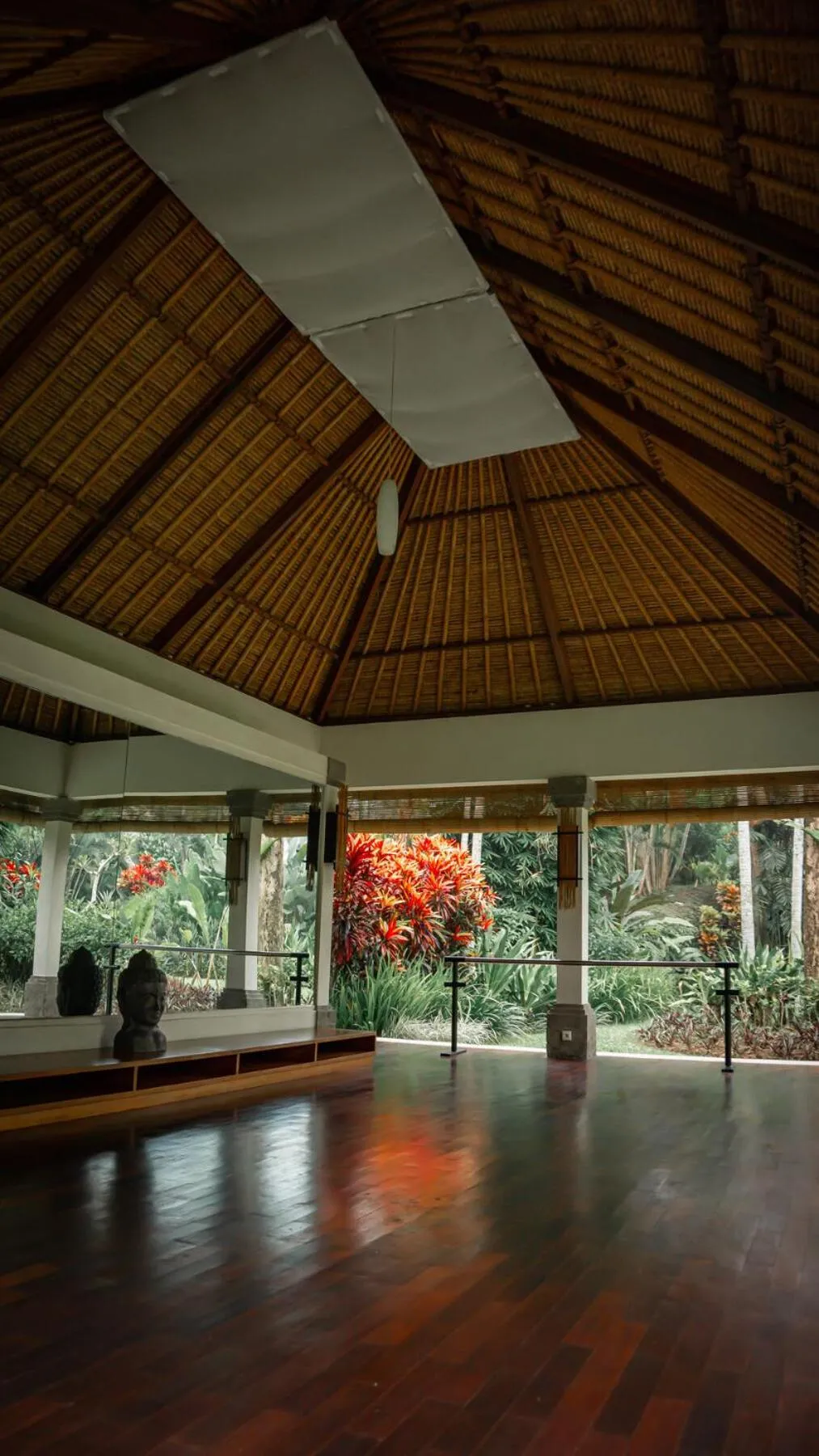 Patio in The Lotus Residence by Amerta Experience