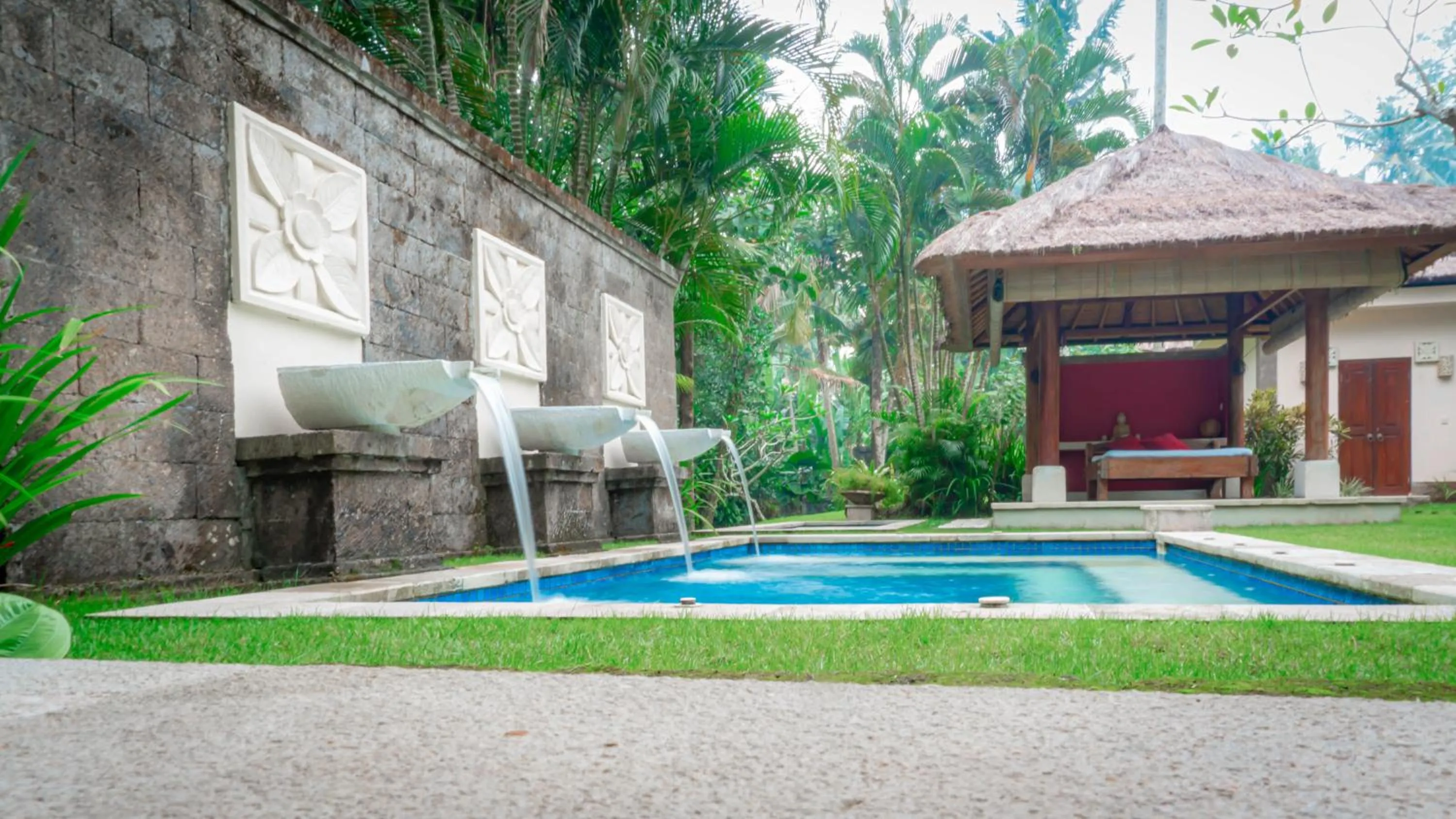 Day in The Lotus Residence by Amerta Experience