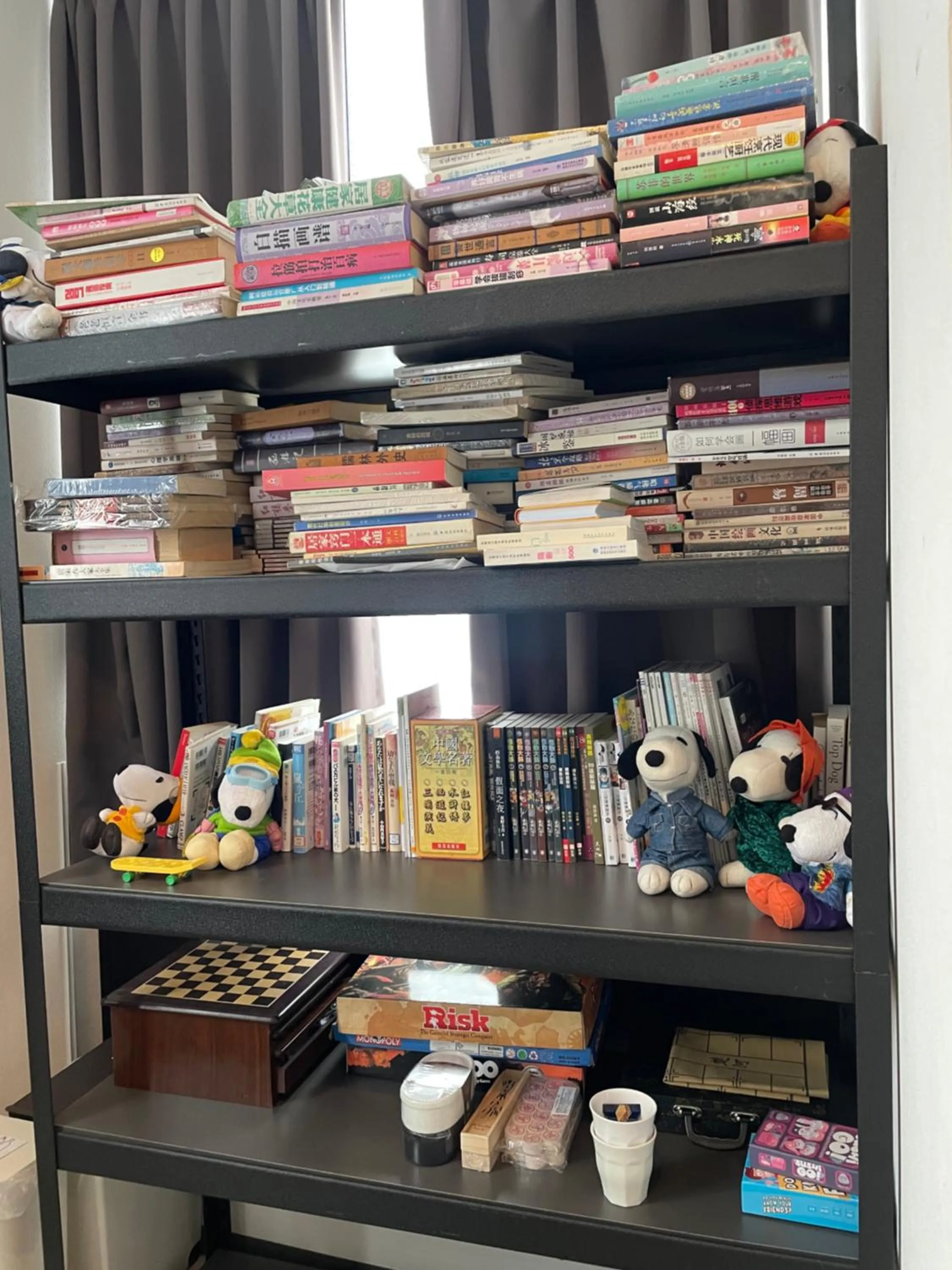 Communal lounge/ TV room in Q FOX BLACK DIAMOND HOTEL