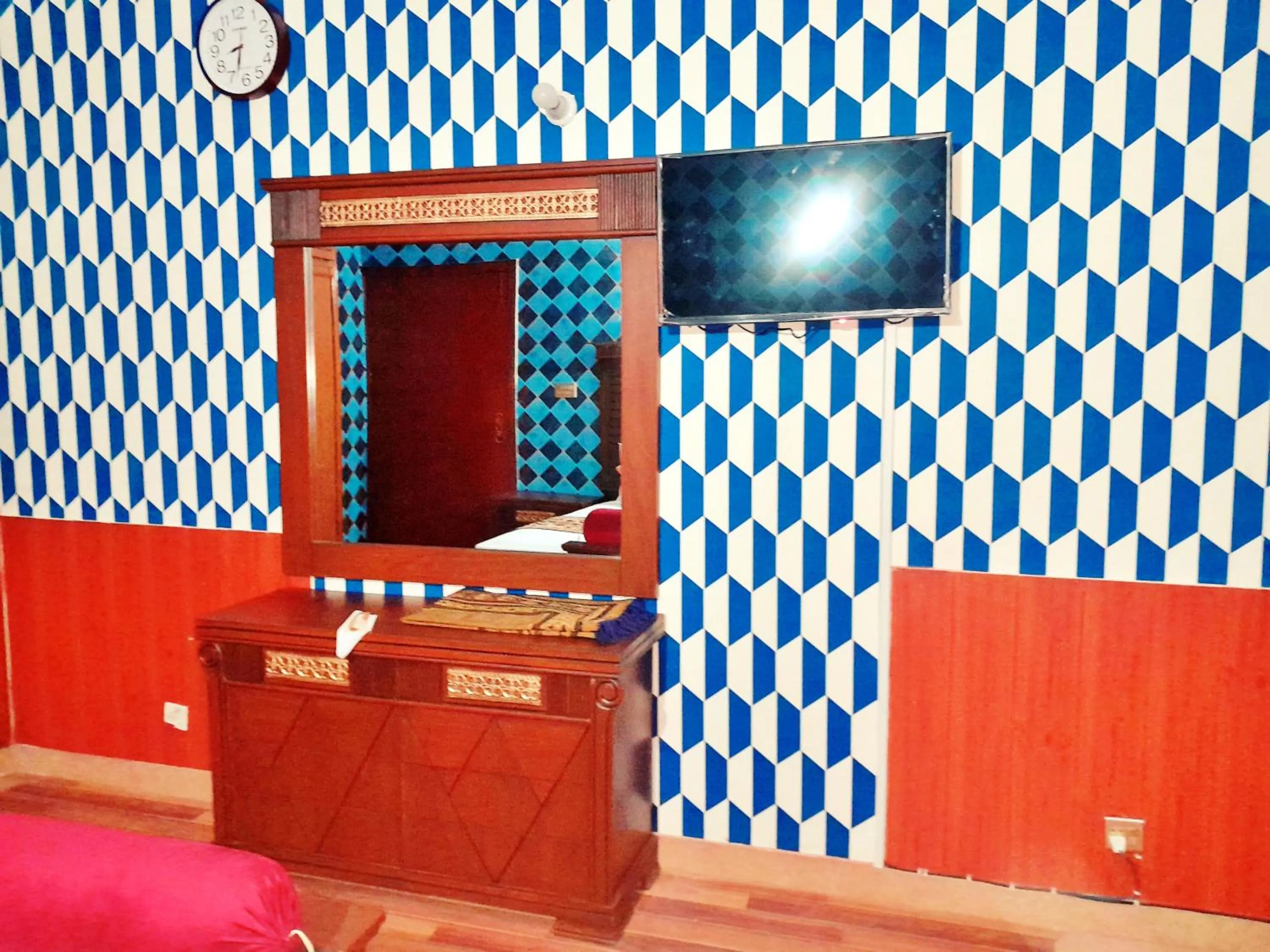 Hotel Rose One Lahore