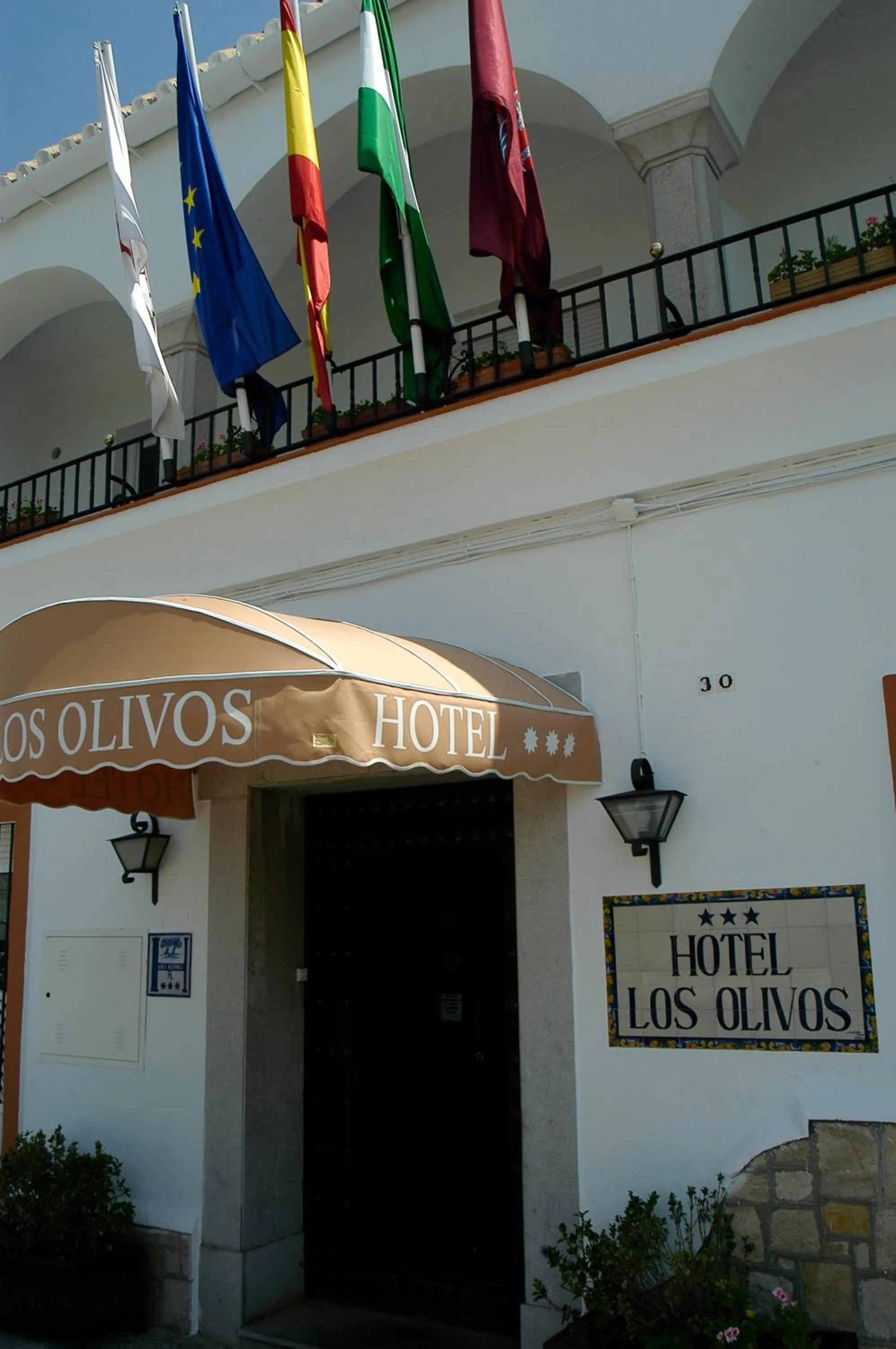 Facade/entrance in Hotel Los Olivos
