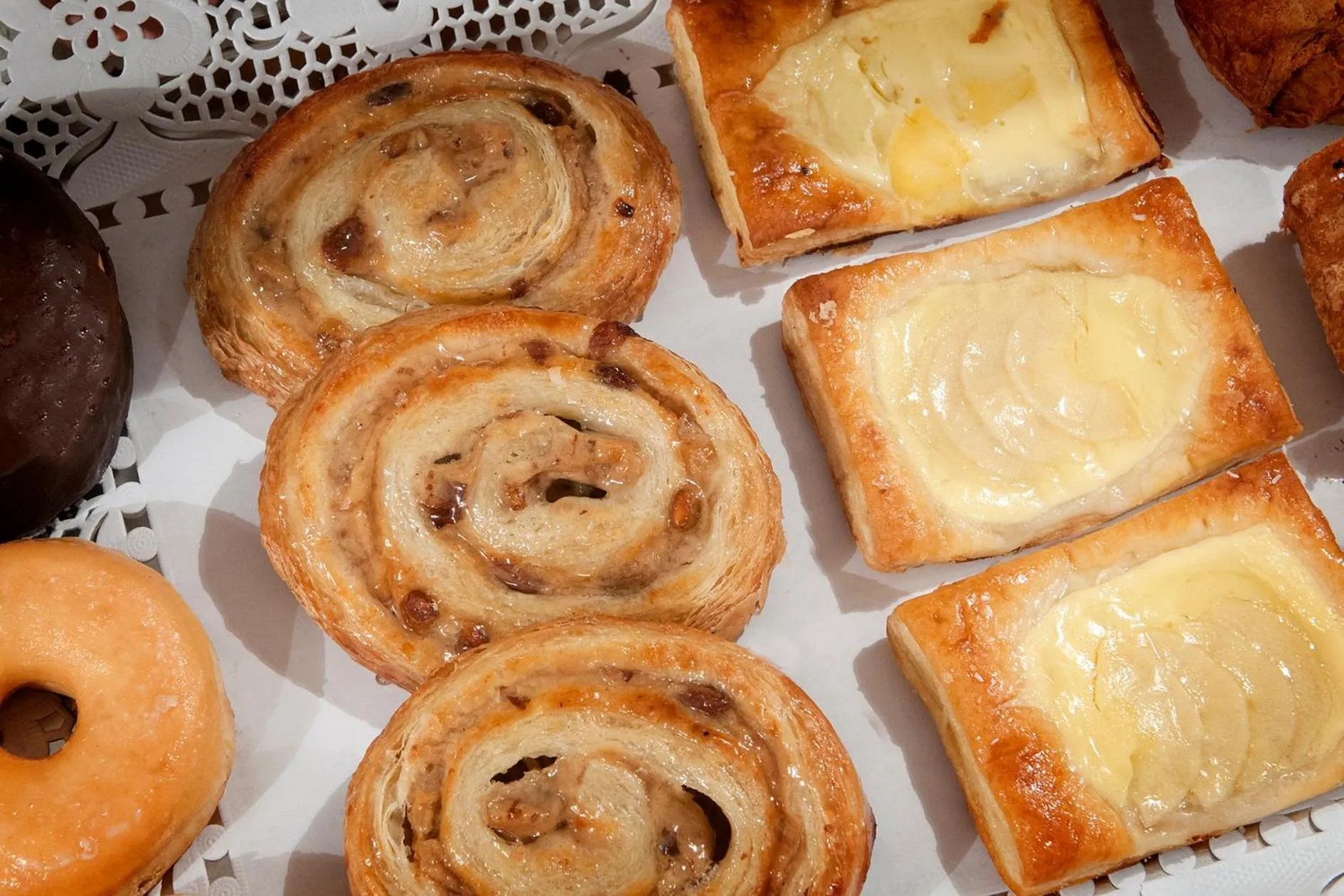 Buffet breakfast in Hotel Los Olivos