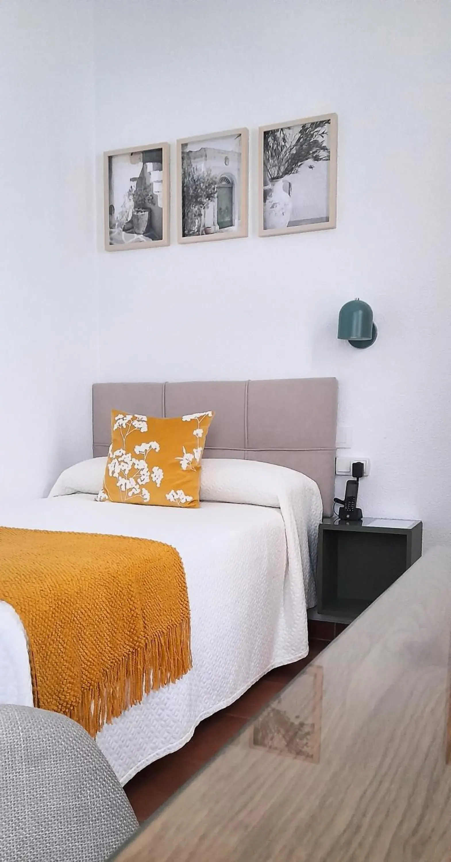 Photo of the whole room, Bed in Hotel Los Olivos Photo of the whole room, Bed in Hotel Los Olivos