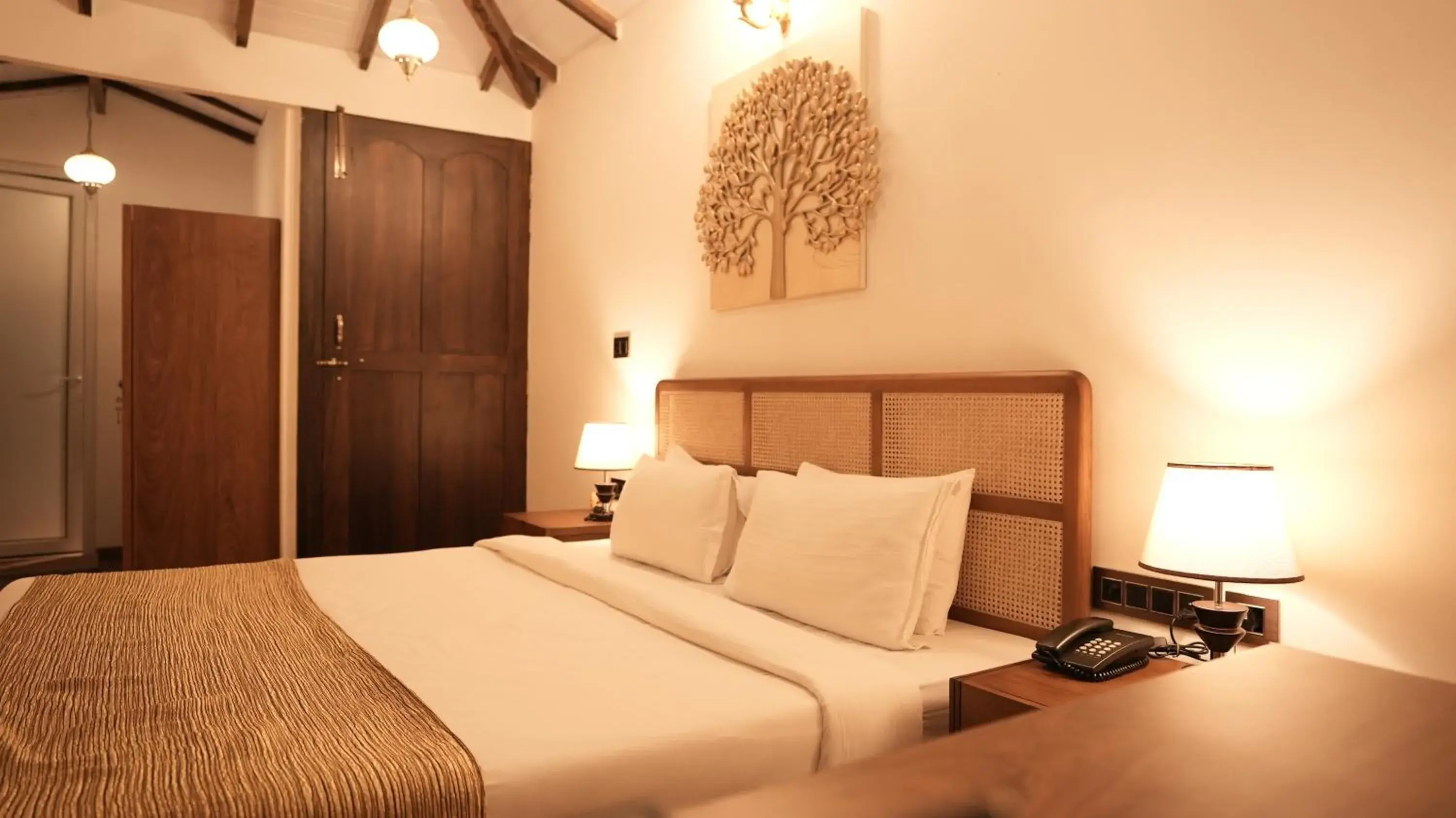 Bed in Prive by Whiteflower Bed in Prive by Whiteflower