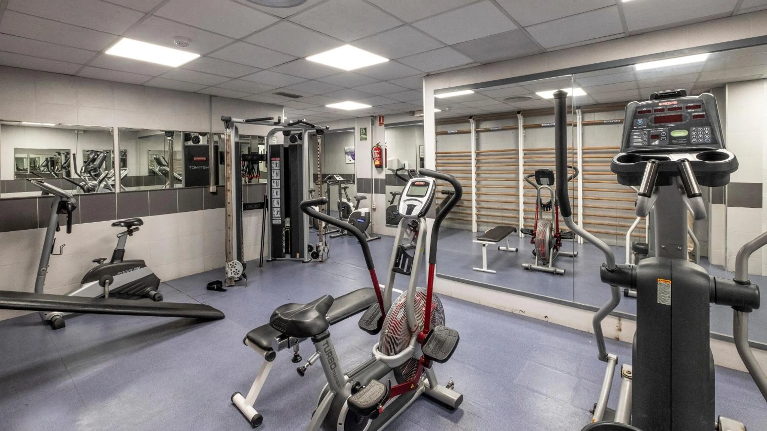 Fitness centre/facilities in Hotel Rosamar Garden Resort 4*