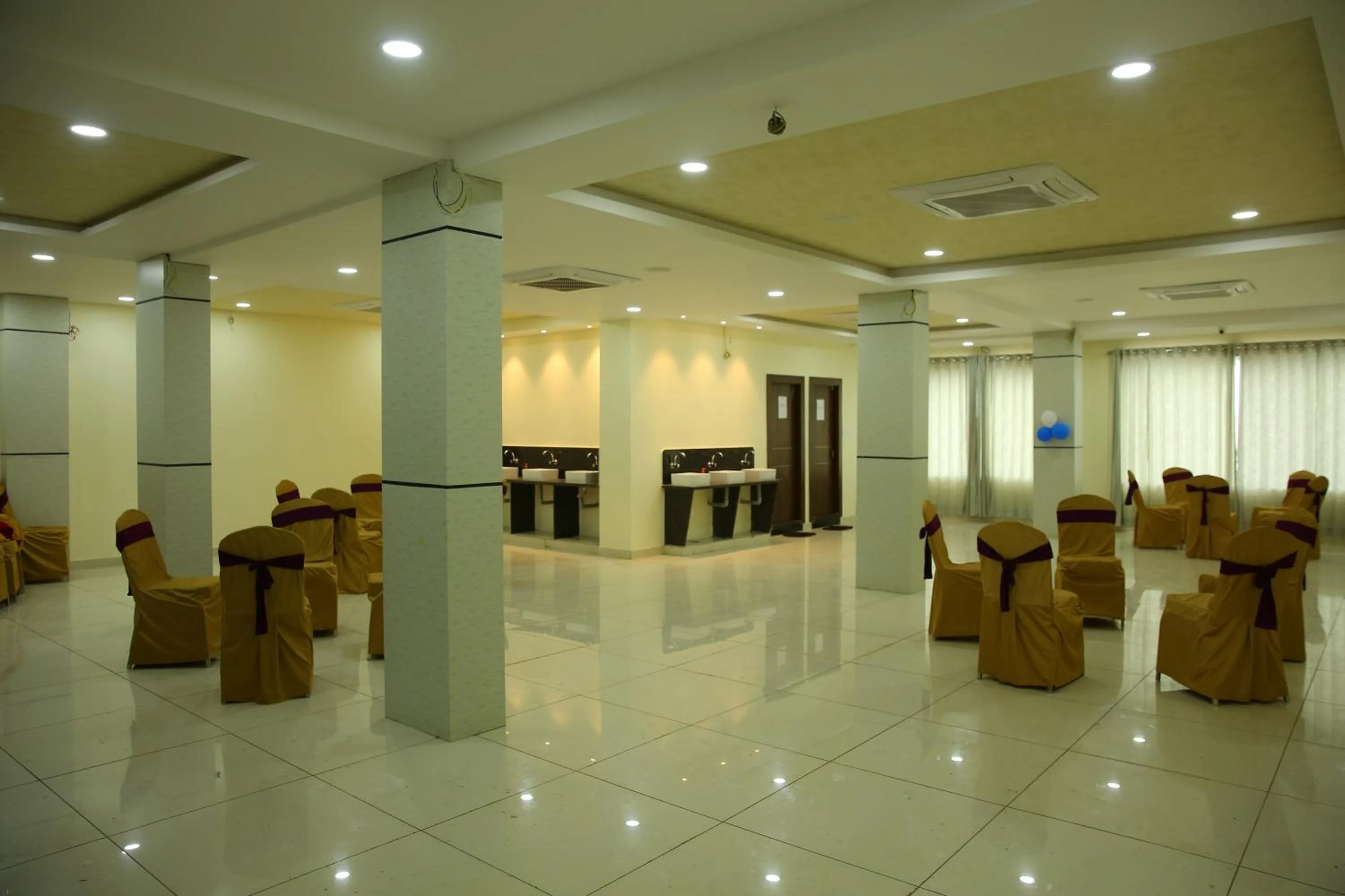 Hotel Maruthi Inn