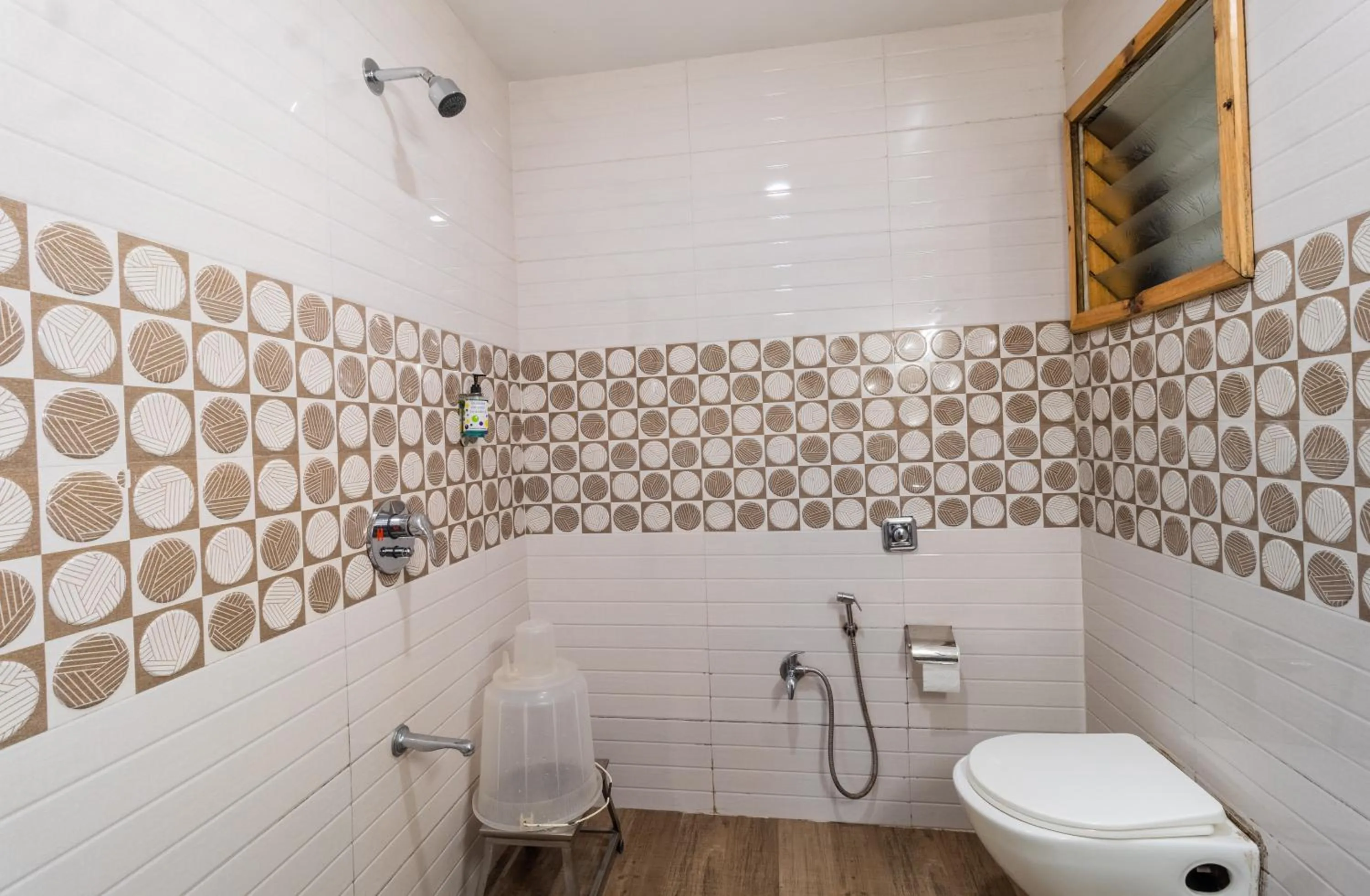 Shower in Saga Resort