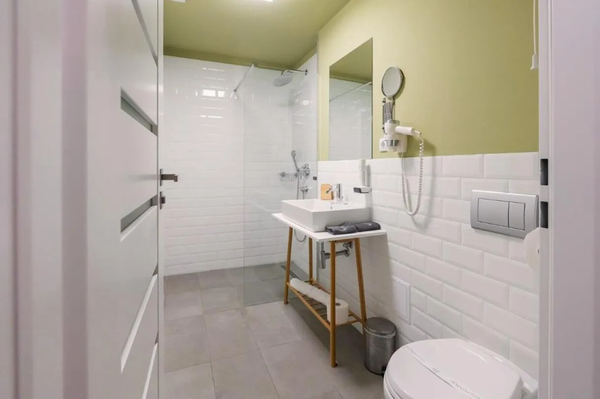 Bathroom in Marida Hotel