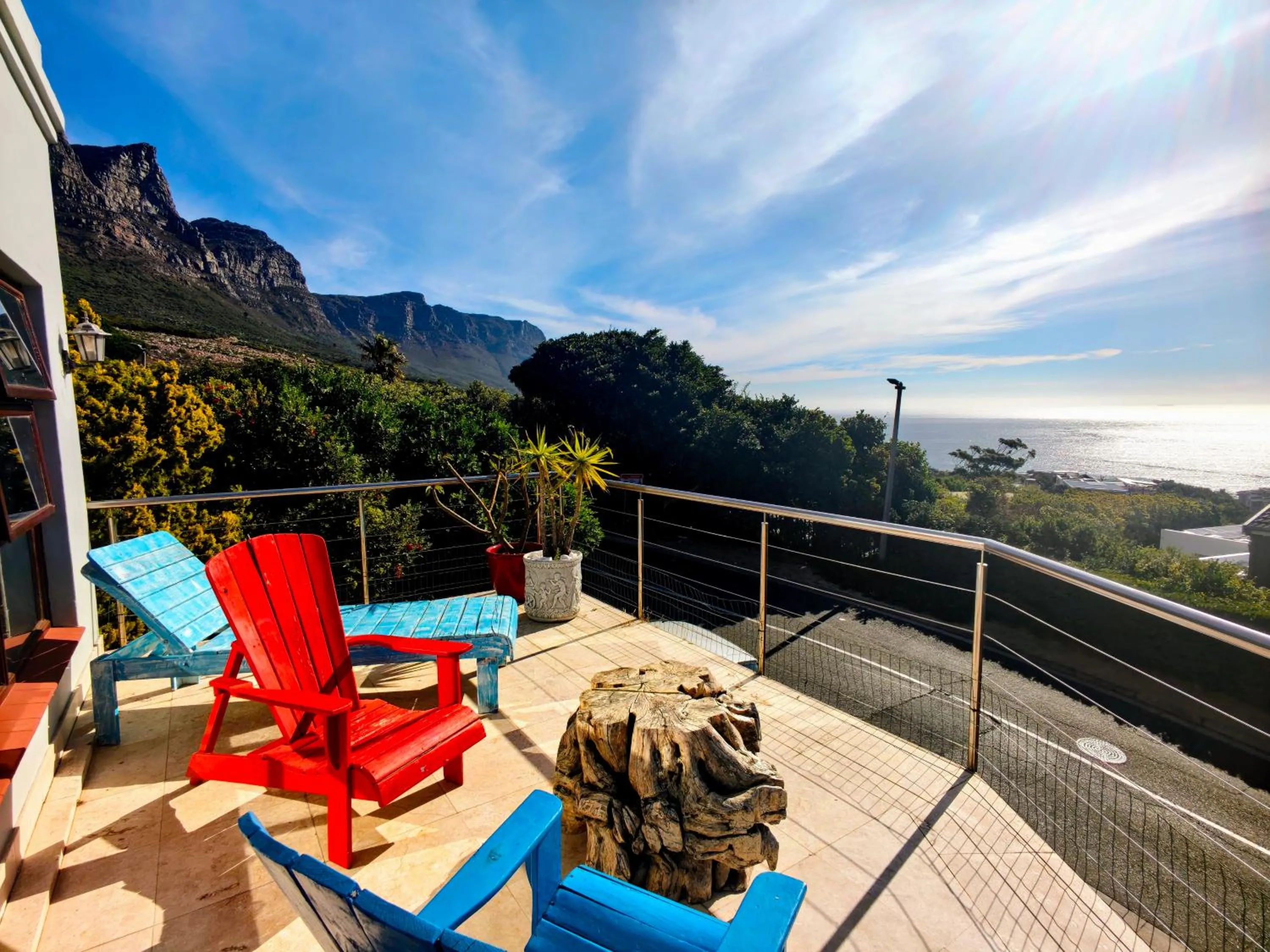 Patio in Beachwood Camps Bay