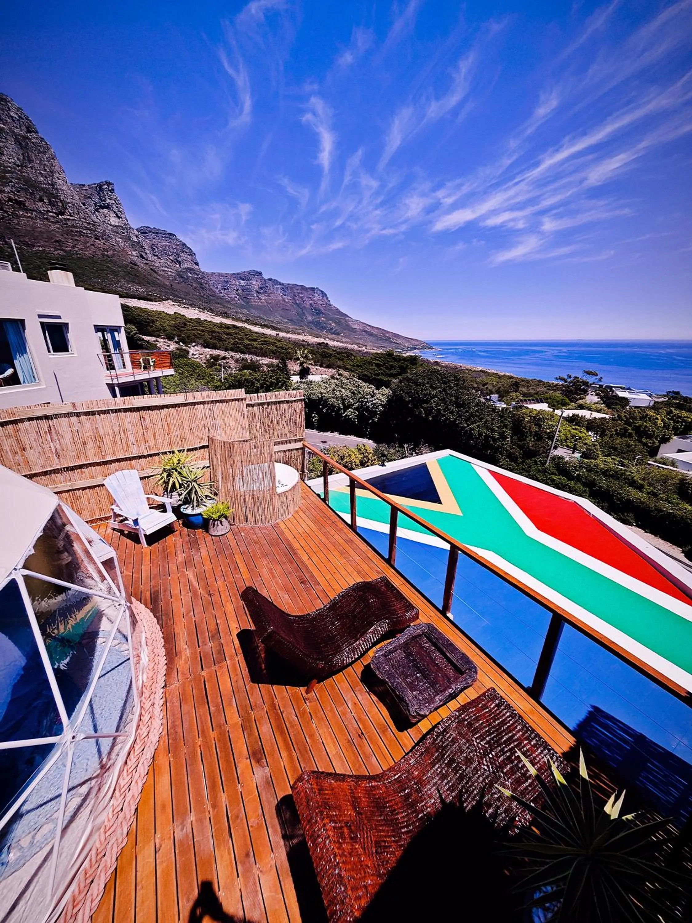 Day in Beachwood Camps Bay