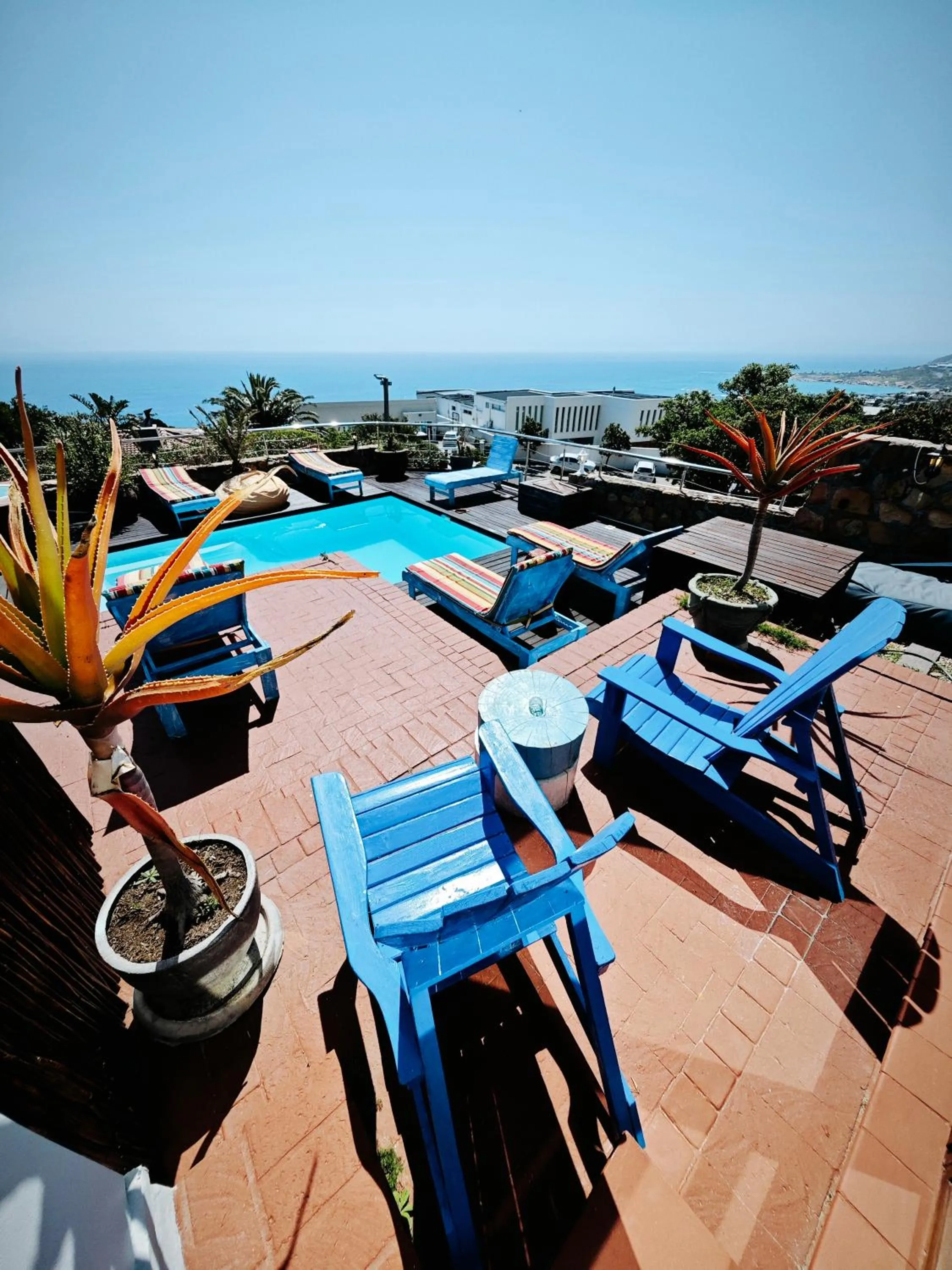 Pool view in Beachwood Camps Bay
