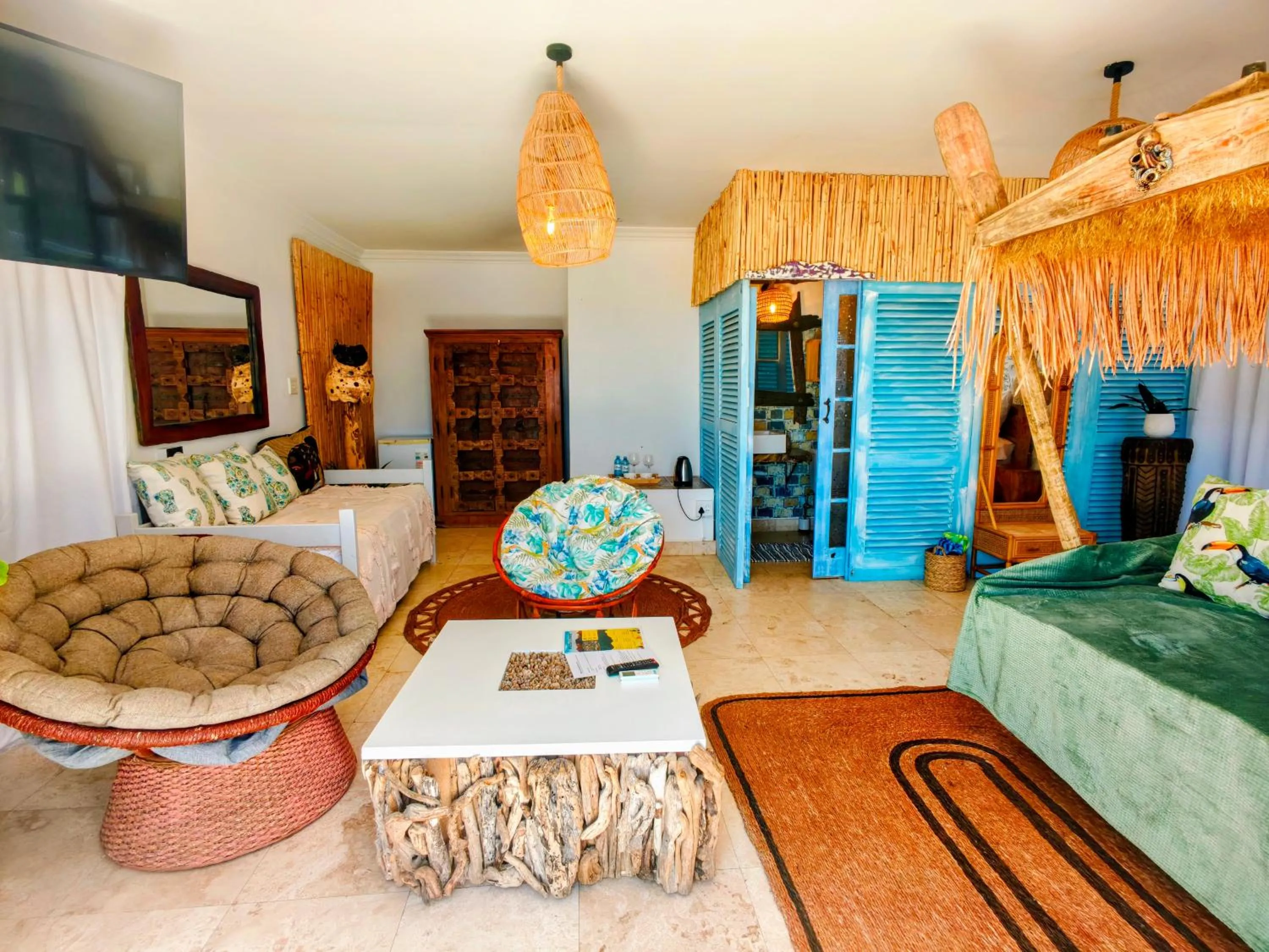 Seating area in Beachwood Camps Bay