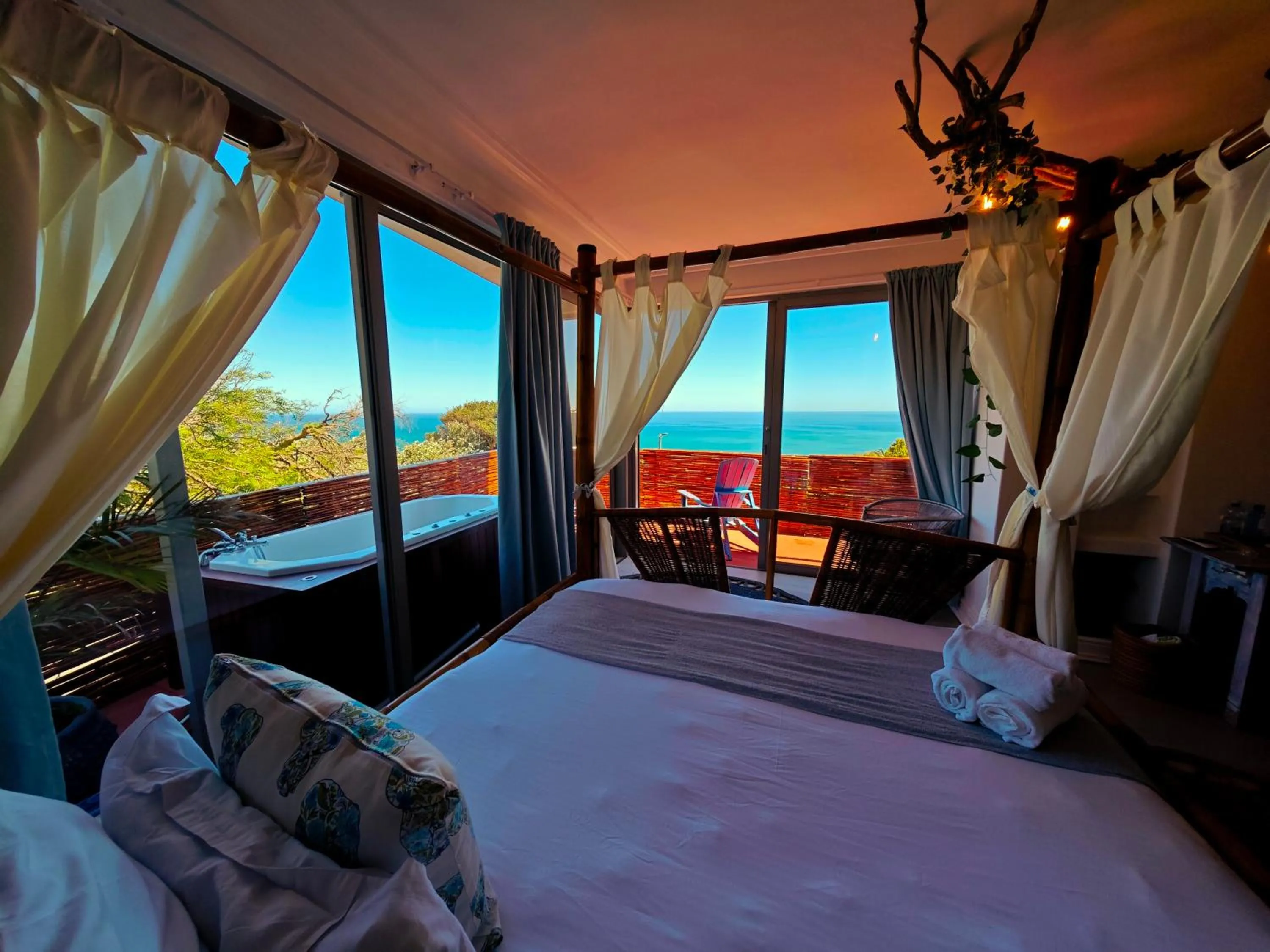 Balcony/Terrace in Beachwood Camps Bay