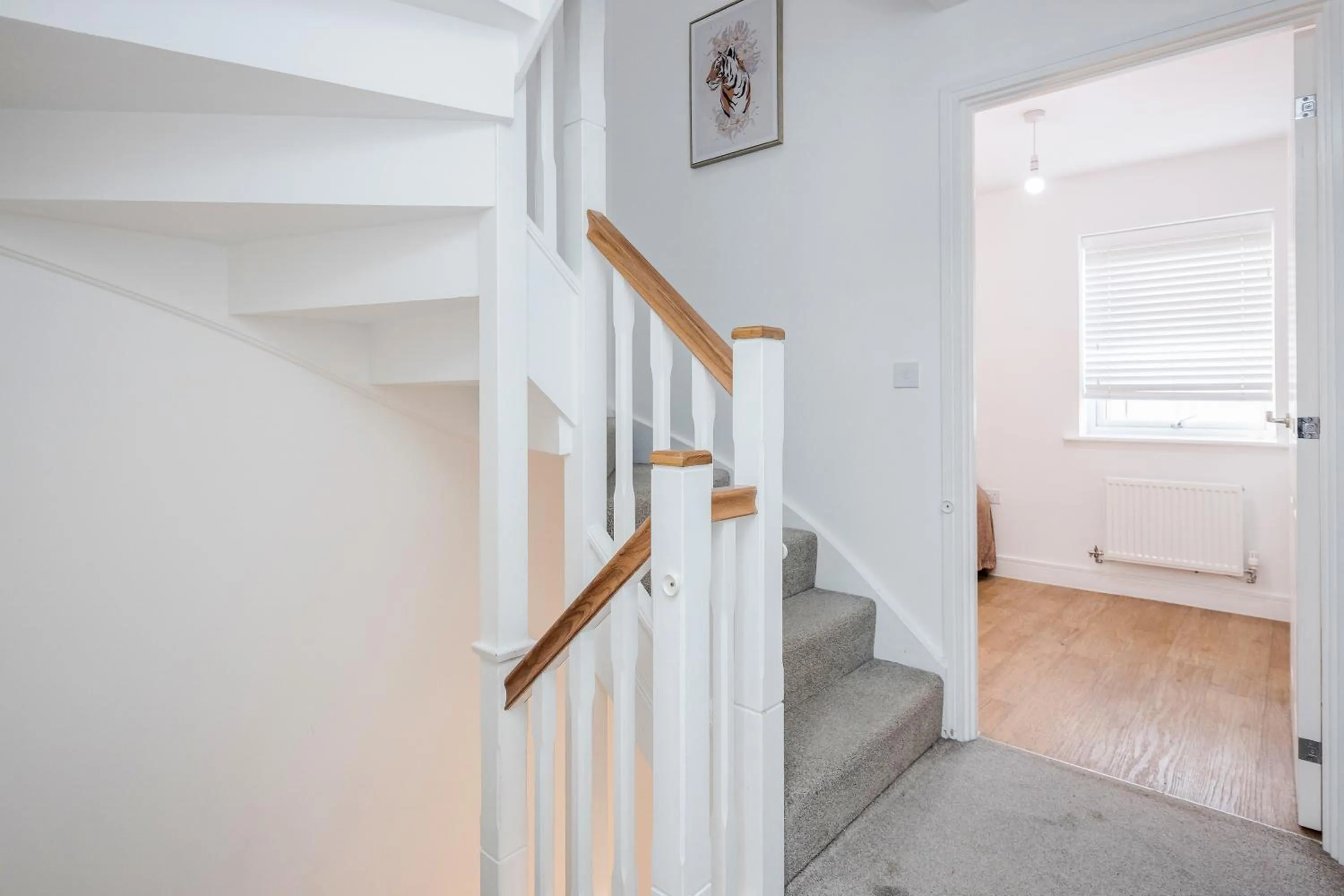 Property building in Spacious Stay I 5 BDR House with Modern Amenities I Parking I WiFi