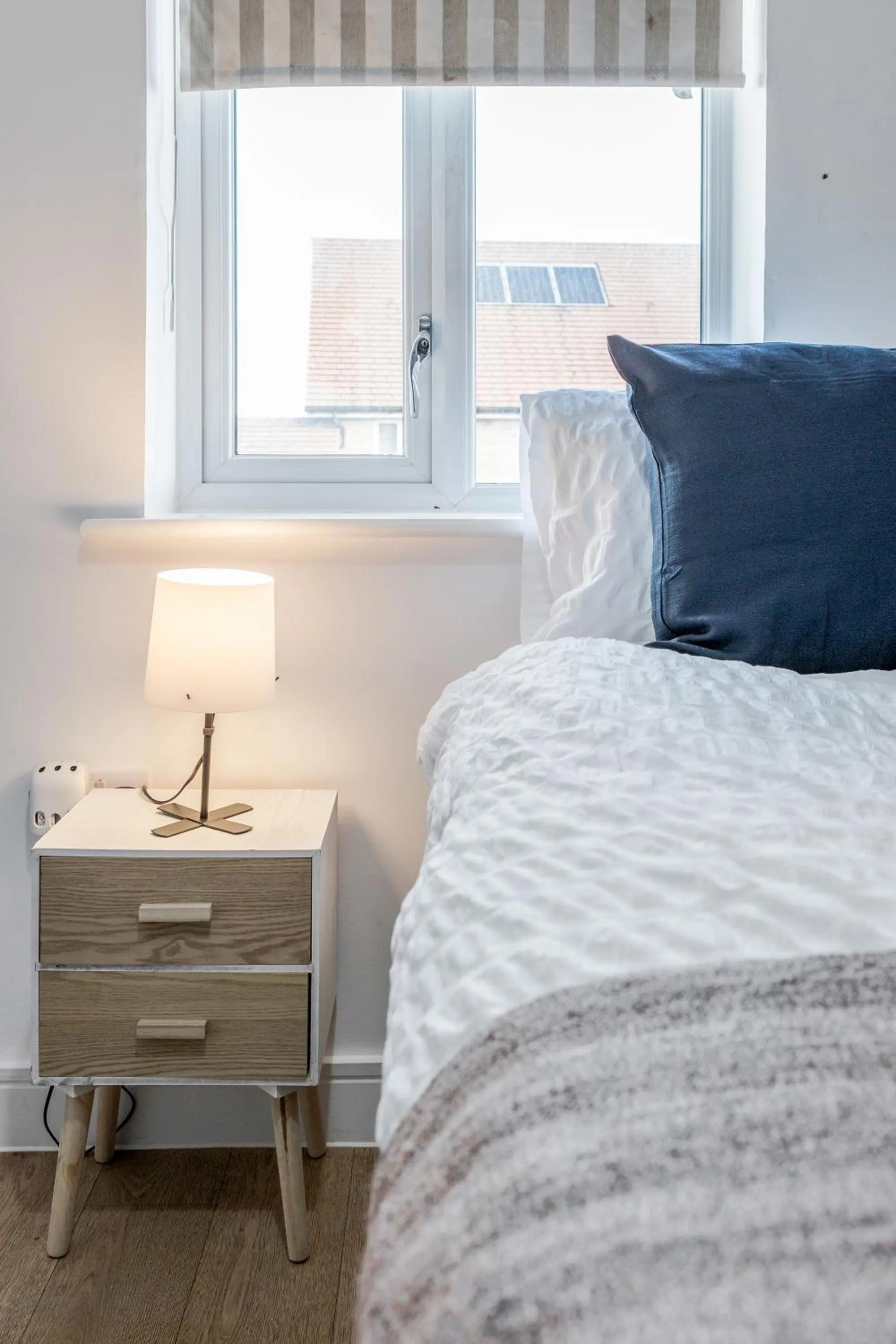Bed in Spacious Stay I 5 BDR House with Modern Amenities I Parking I WiFi