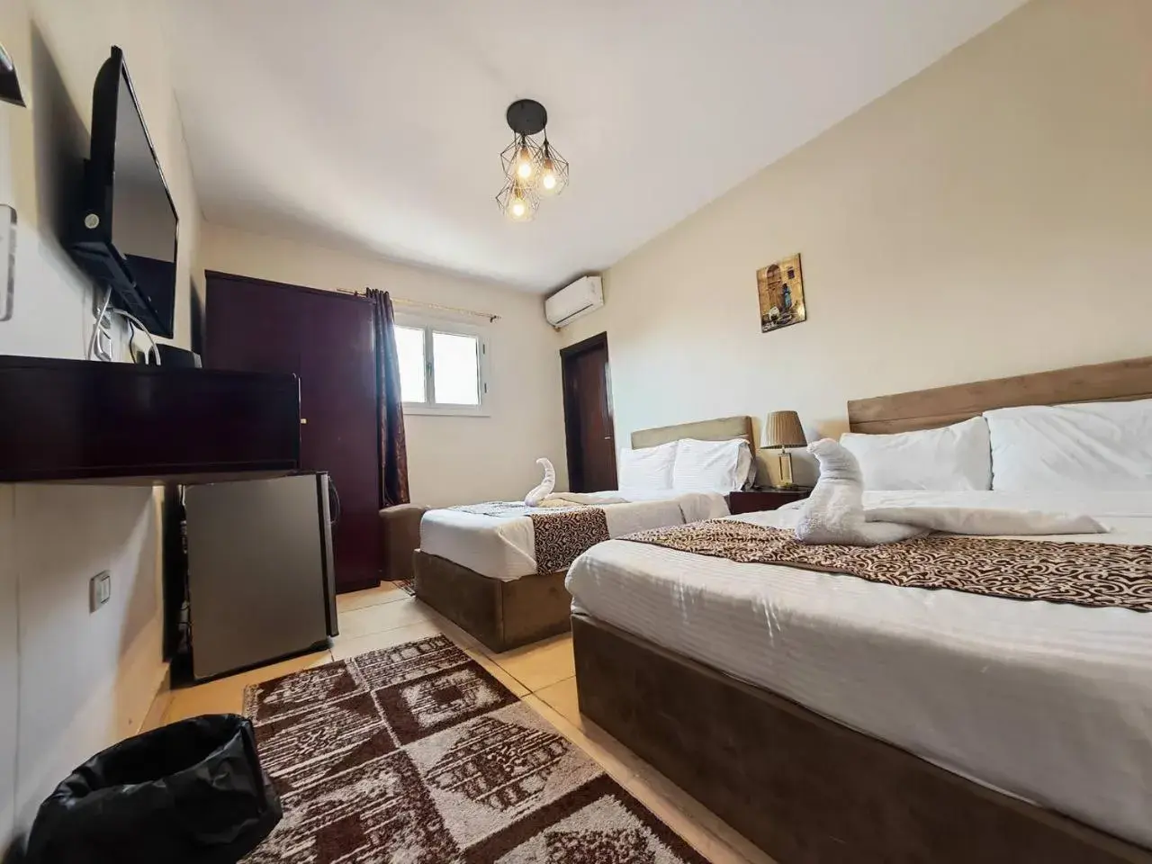 Bed in Hur Pyramids Inn Bed in Hur Pyramids Inn