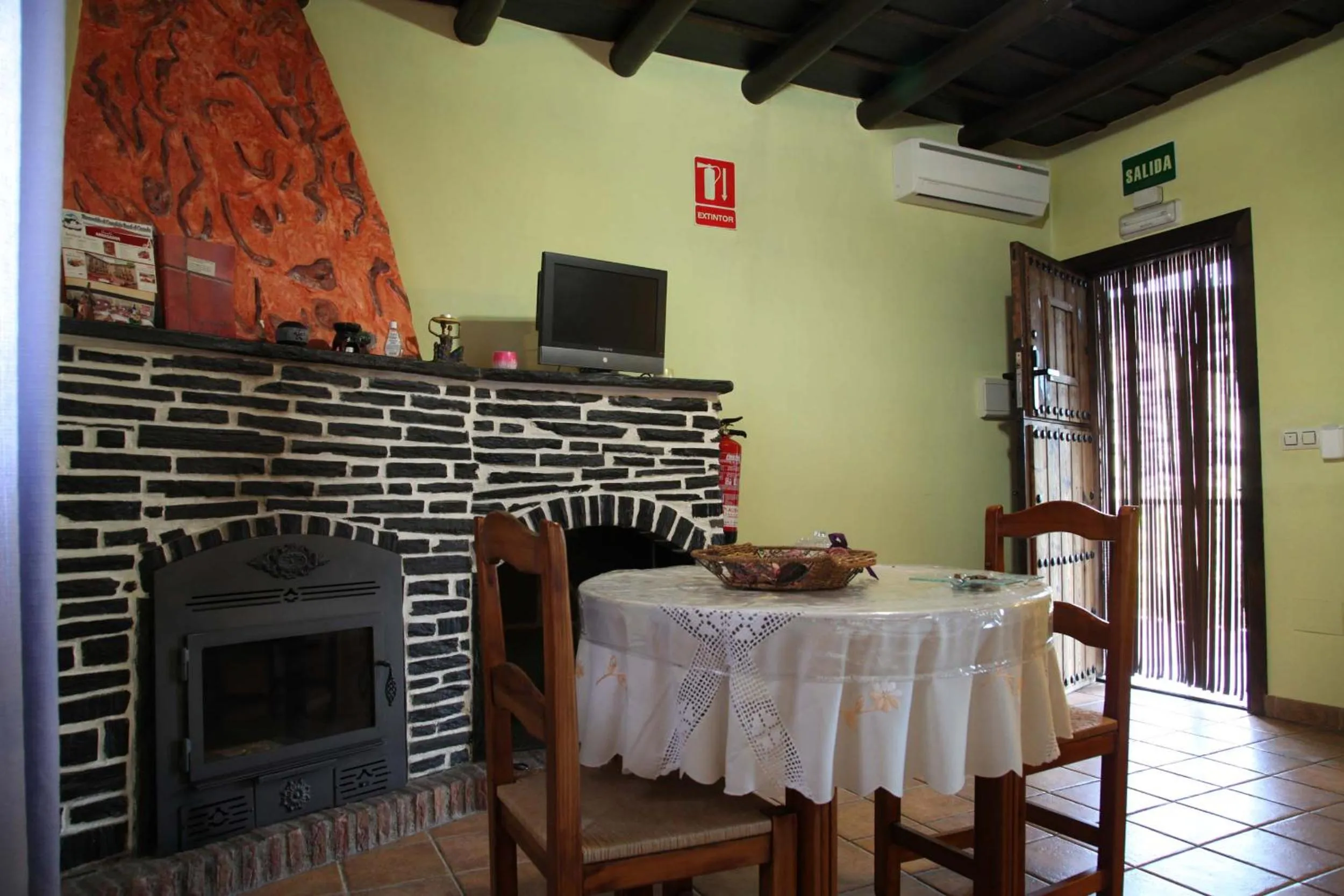 Living room in Turismo Rural & SPA El Cercado