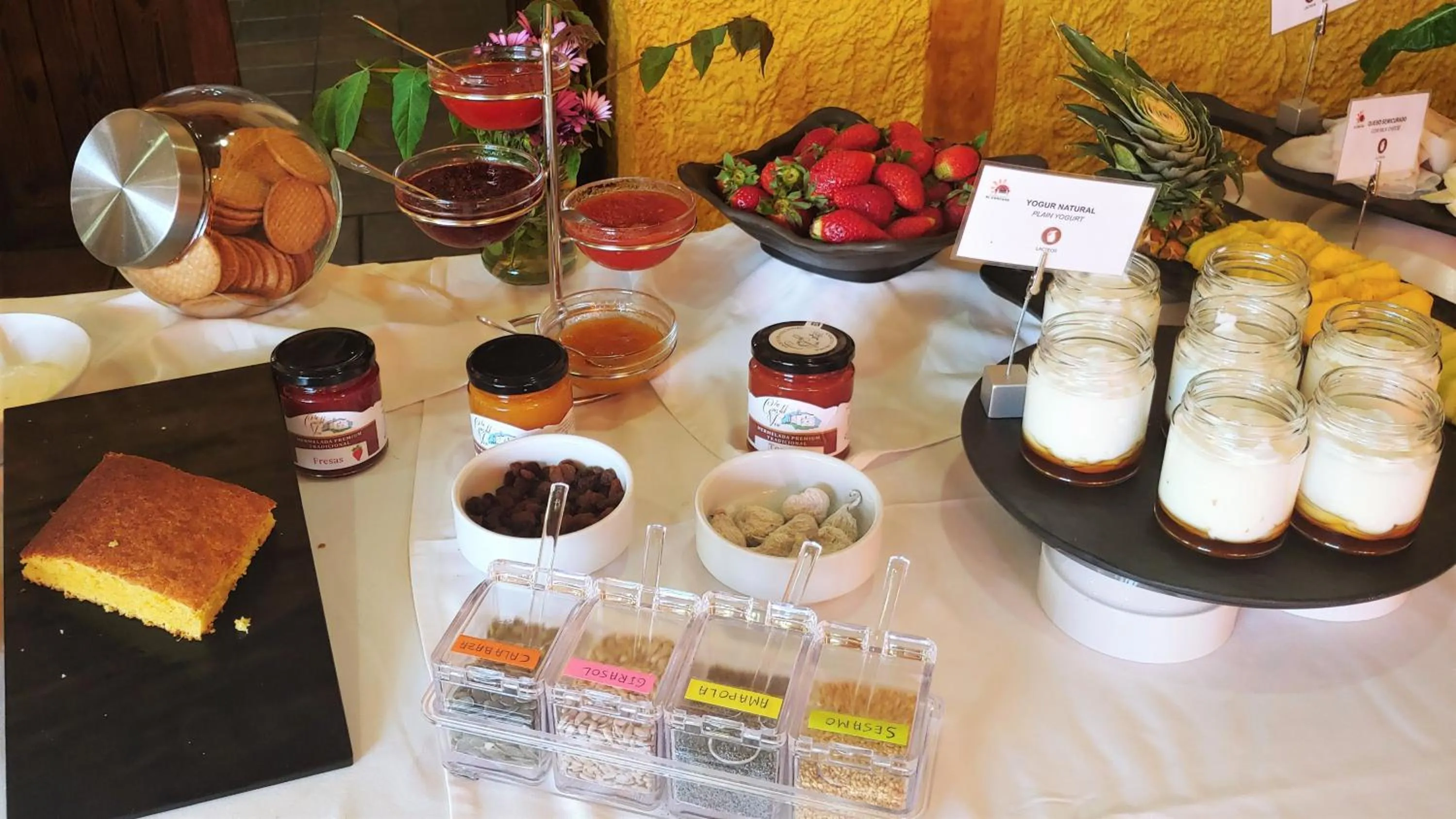 Breakfast in Turismo Rural & SPA El Cercado