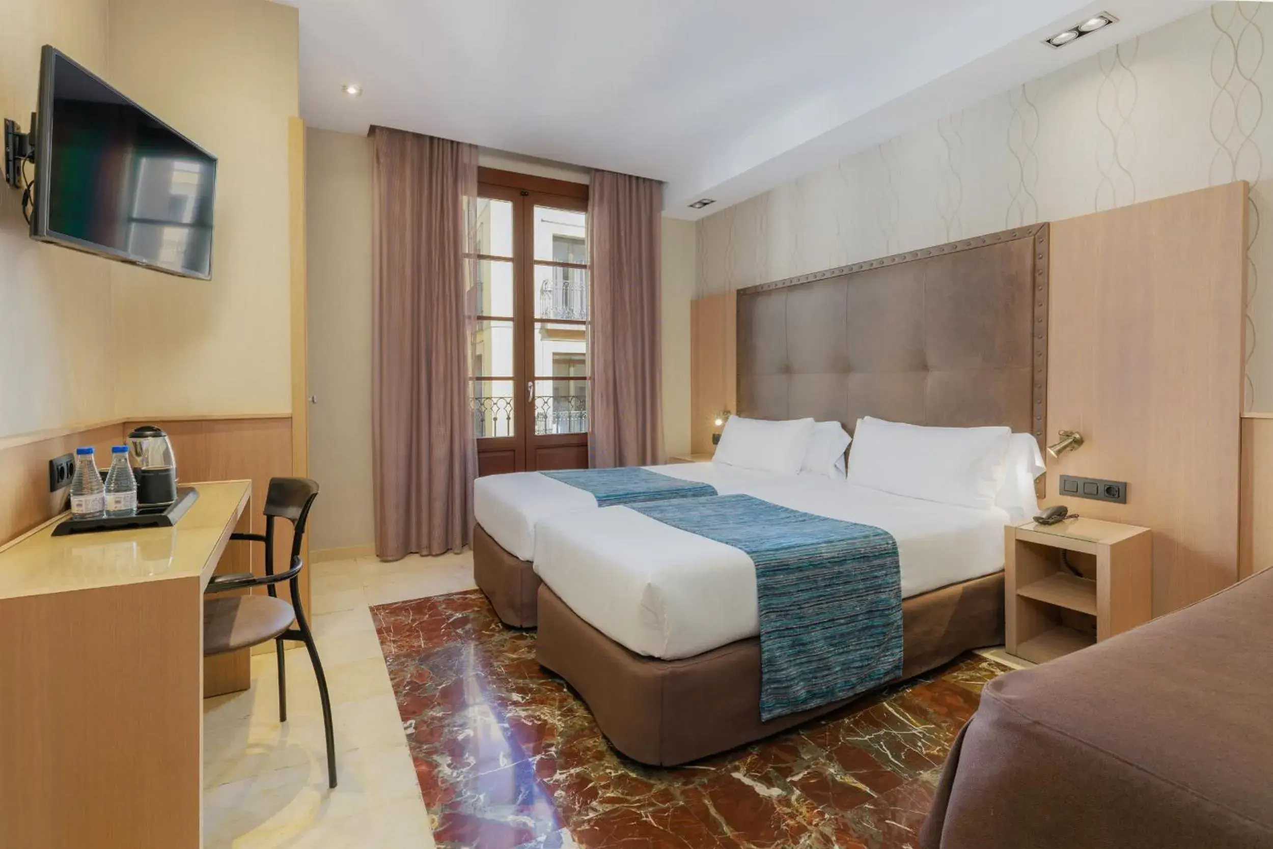 Bedroom, Bed in Hotel Gótico Bedroom, Bed in Hotel Gótico