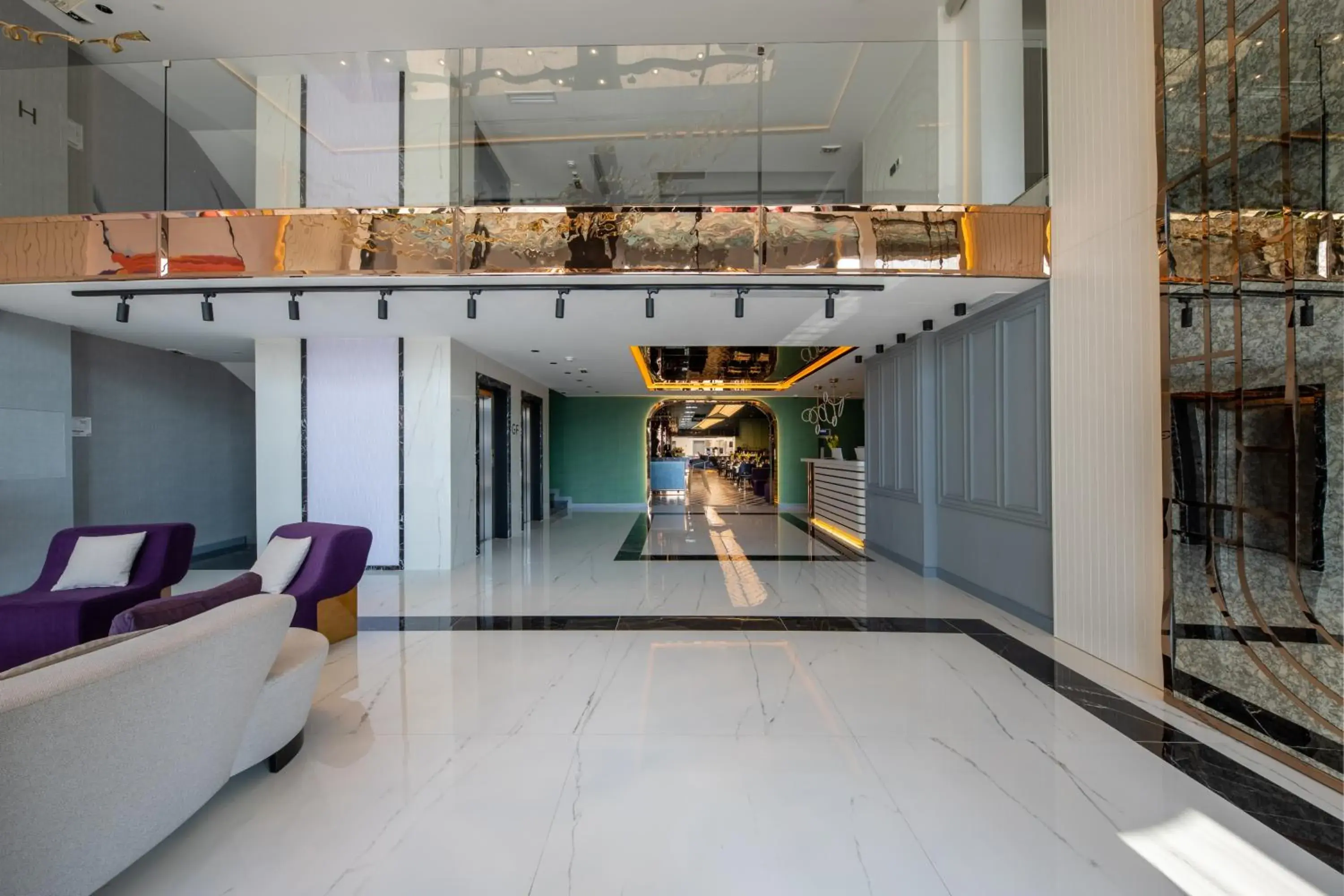 Facade/entrance in Calisi Hotel Facade/entrance in Calisi Hotel