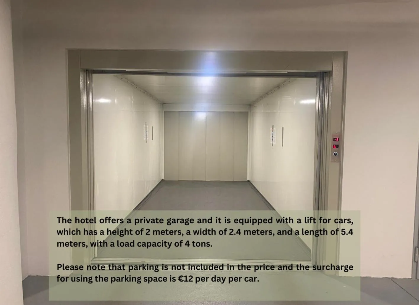 Parking in Calisi Hotel