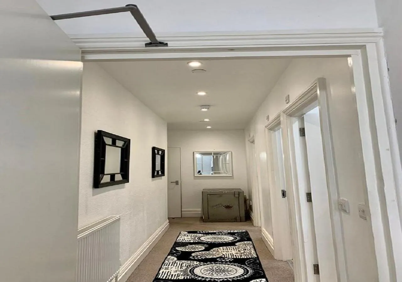 Other in Mollyinn Central Brighton