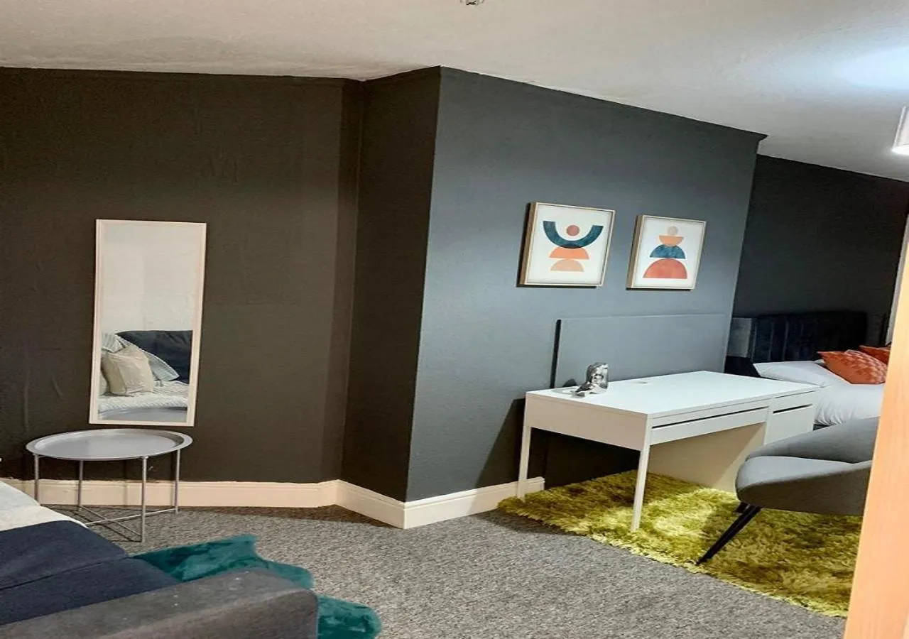 Bedroom in Mollyinn Central Brighton