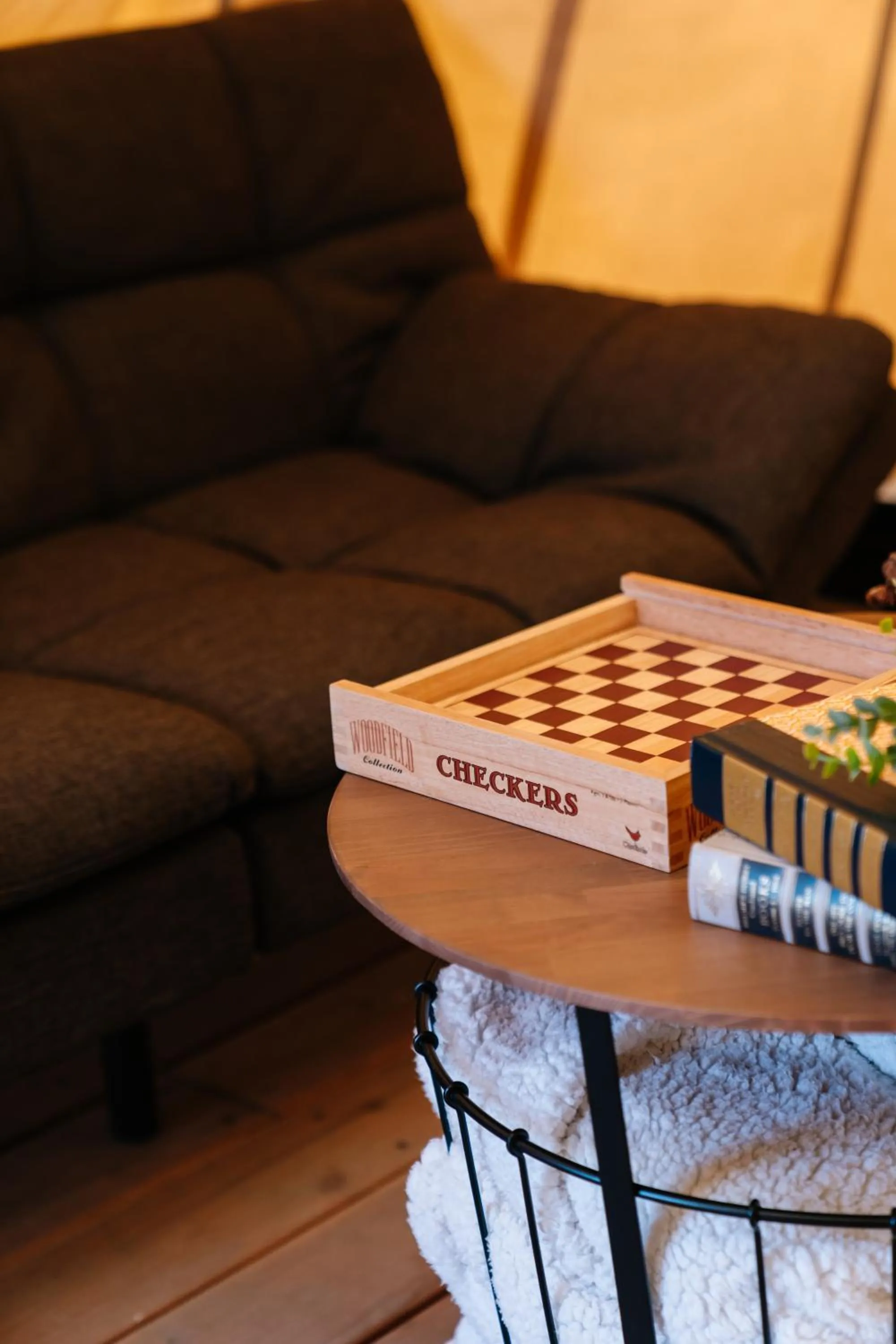 Seating area in Starlight Retreat Yellowstone