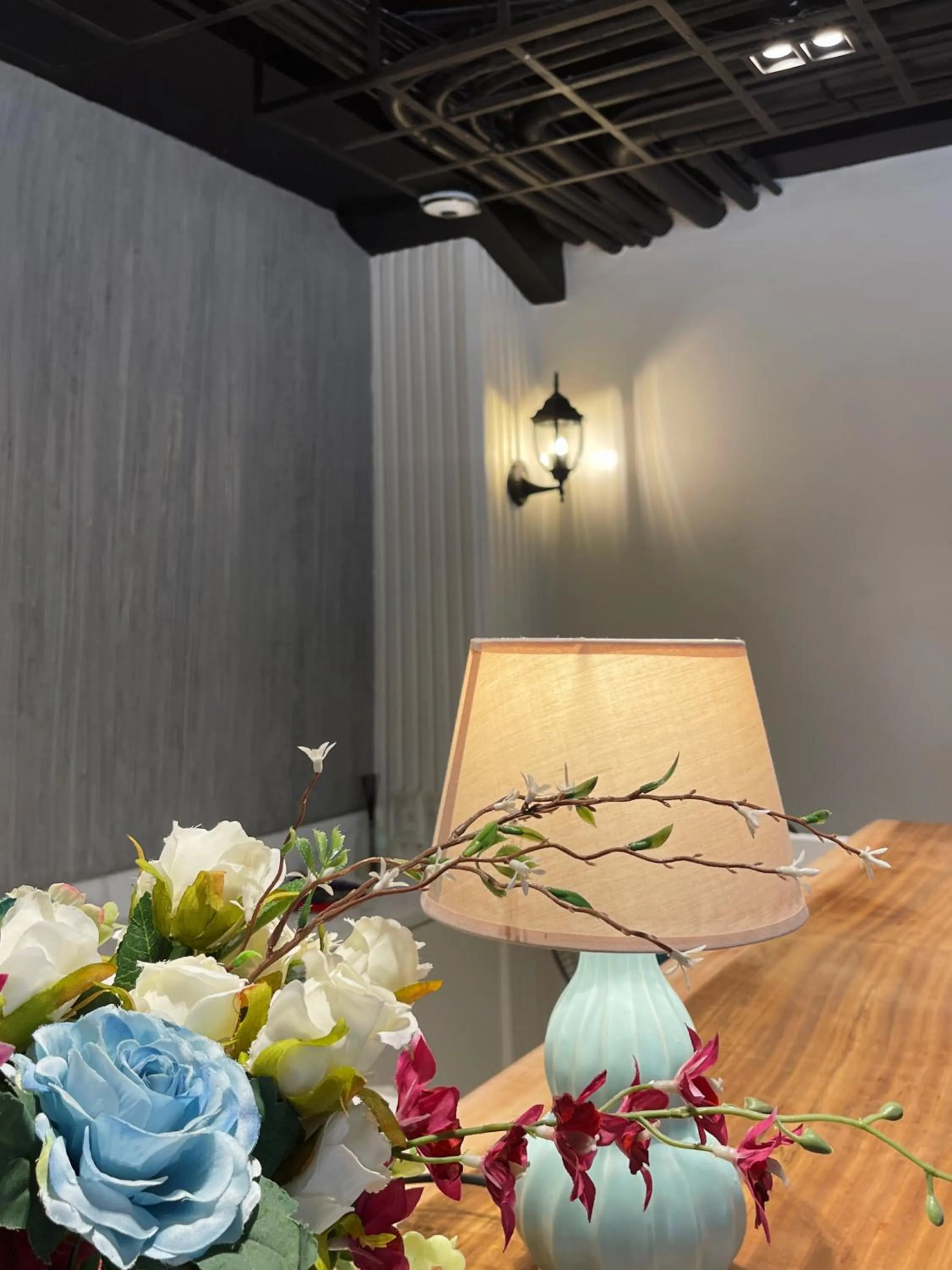 Lobby or reception in Airo Suites Makati