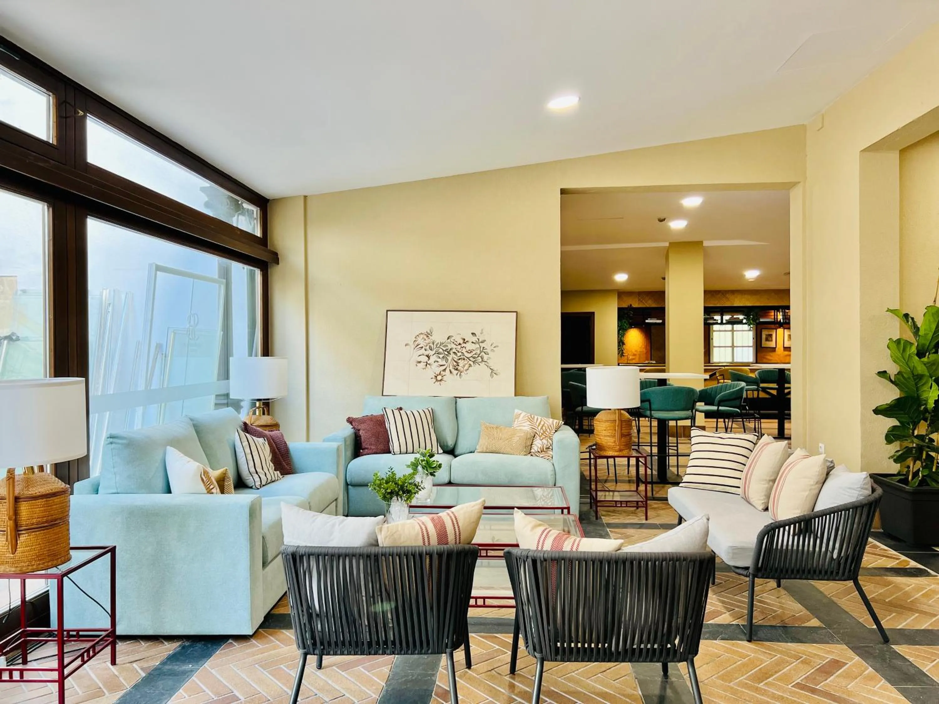 Lounge or bar in Soho Boutique Puerto