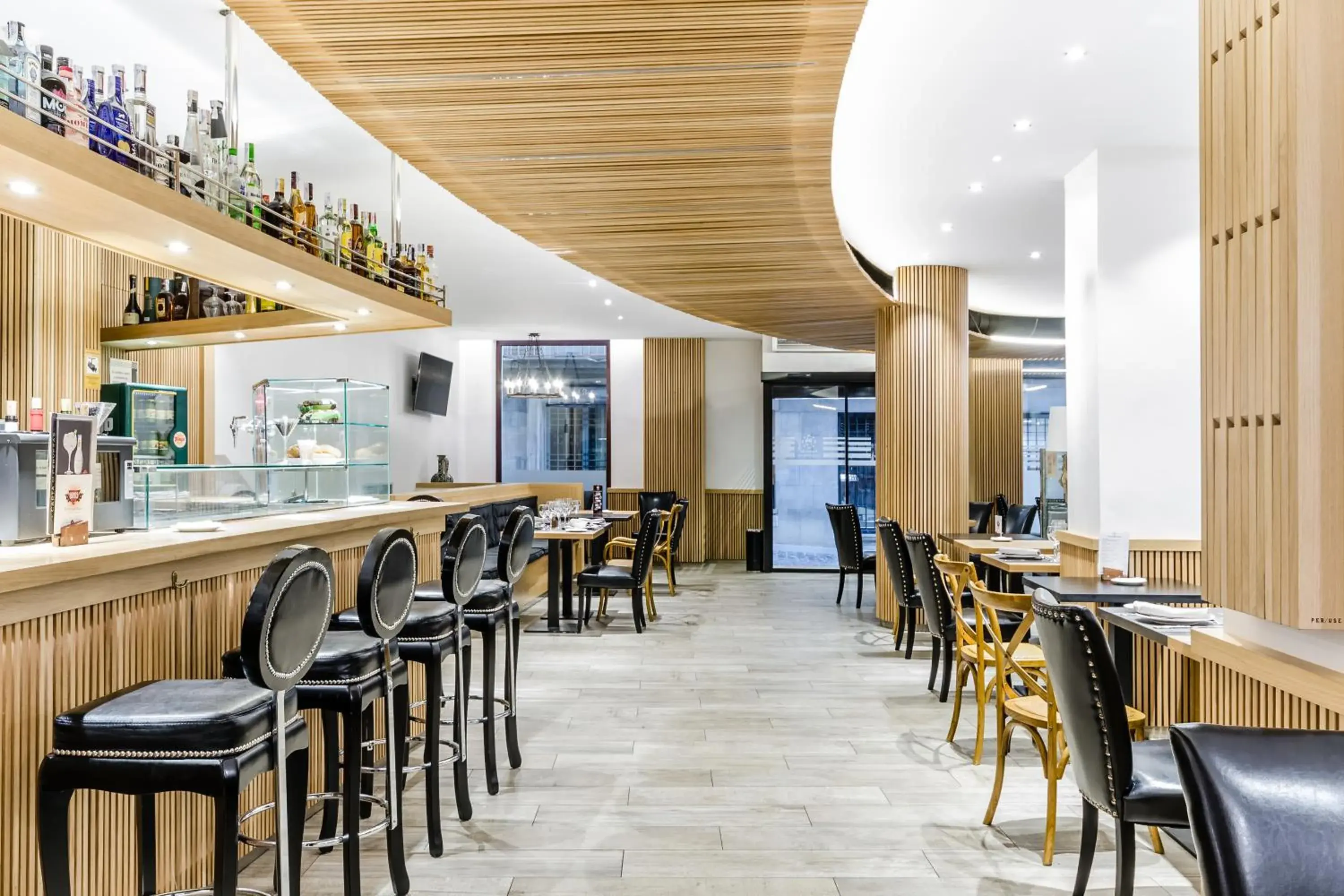 Restaurant/places to eat in Hotel Reina Cristina Restaurant/places to eat in Hotel Reina Cristina