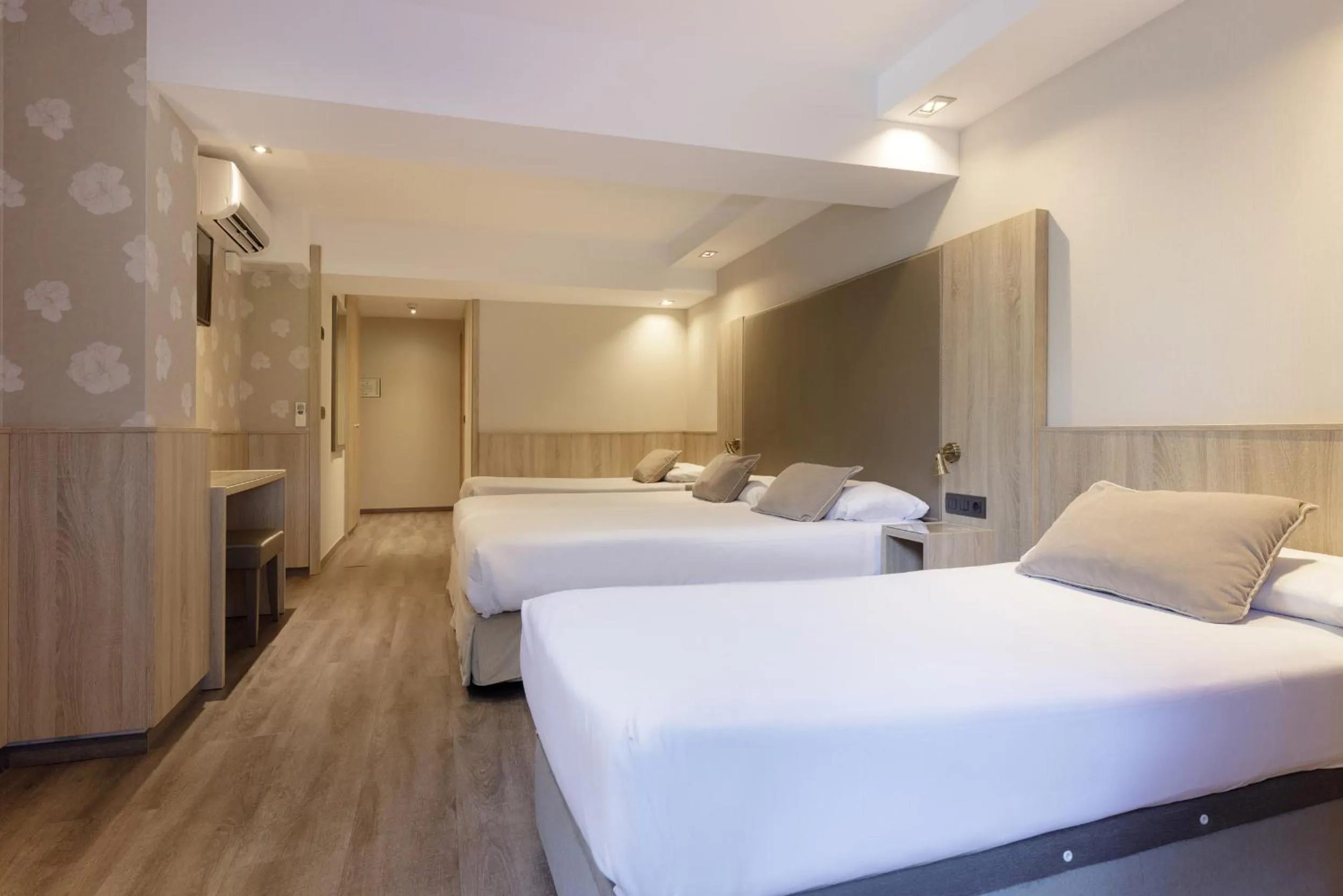 Bedroom, Bed in Hotel Civera