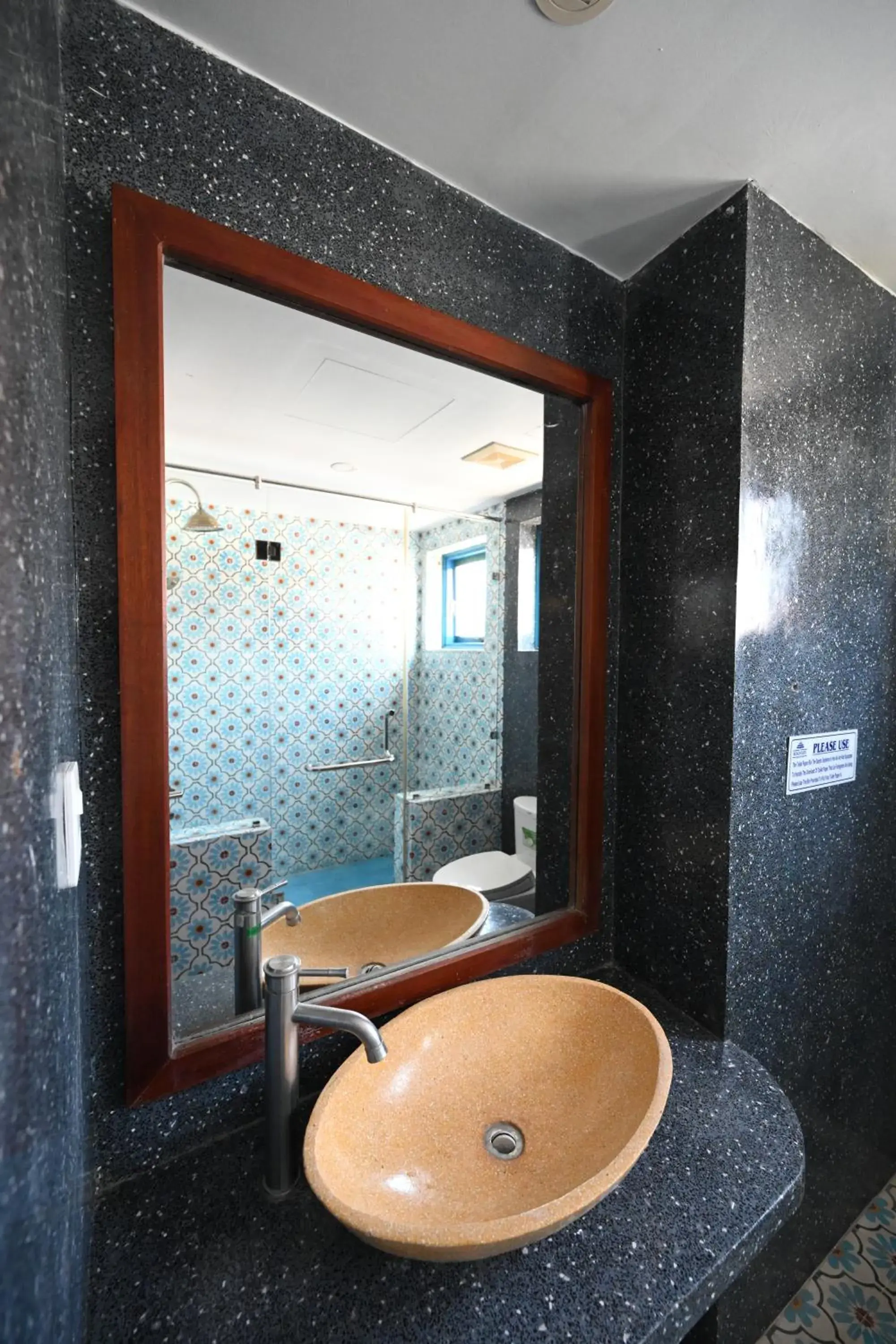 Shower in Fuse Beachside Hoi An Shower in Fuse Beachside Hoi An