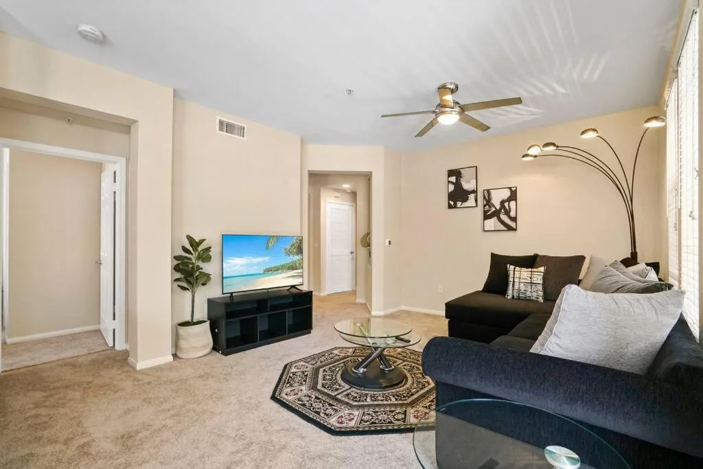 Luxury 2BR/2BA!5Min to Disney! Angelstadium! HondaCenter.