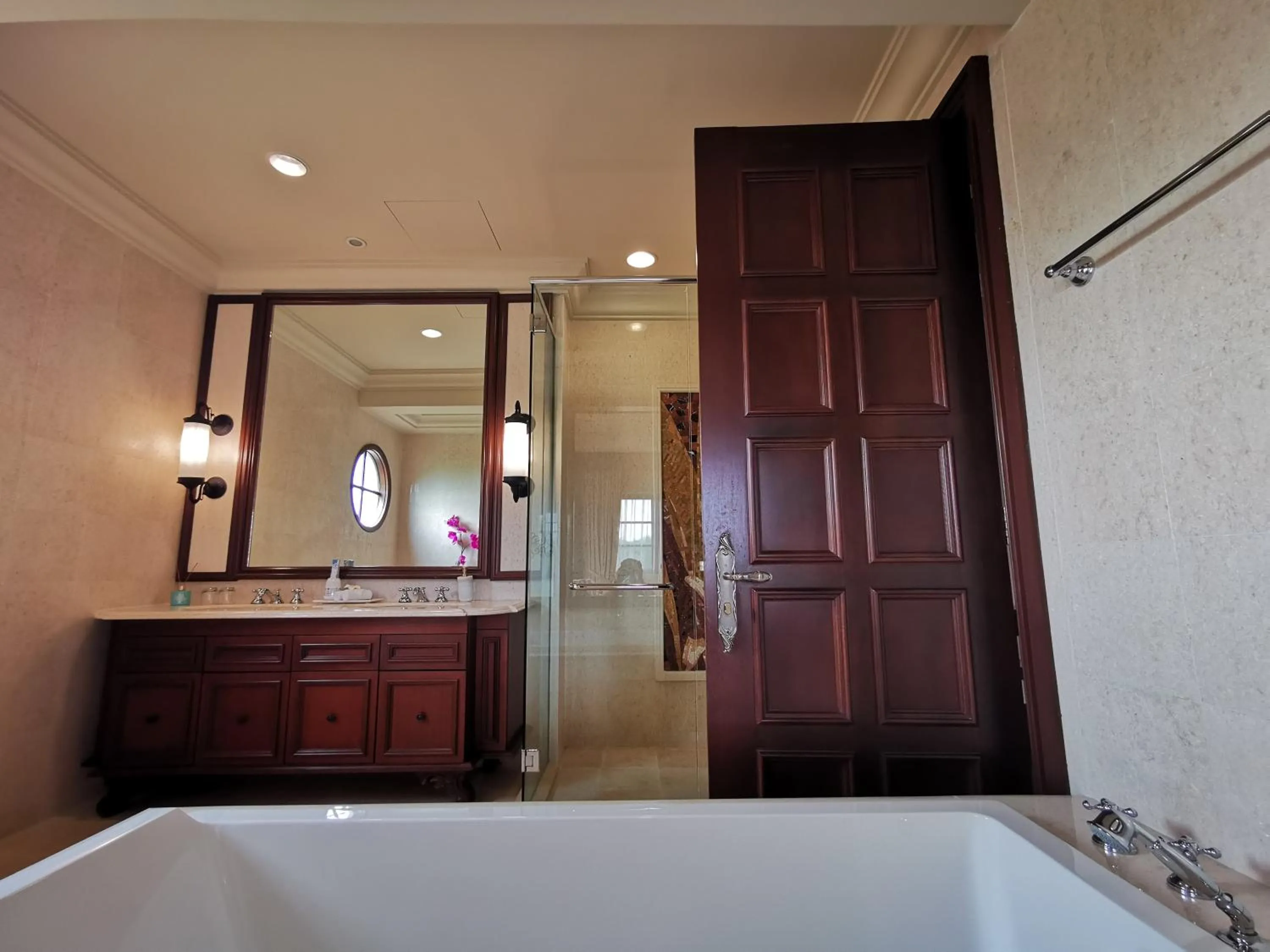 Casa del Rio Residences