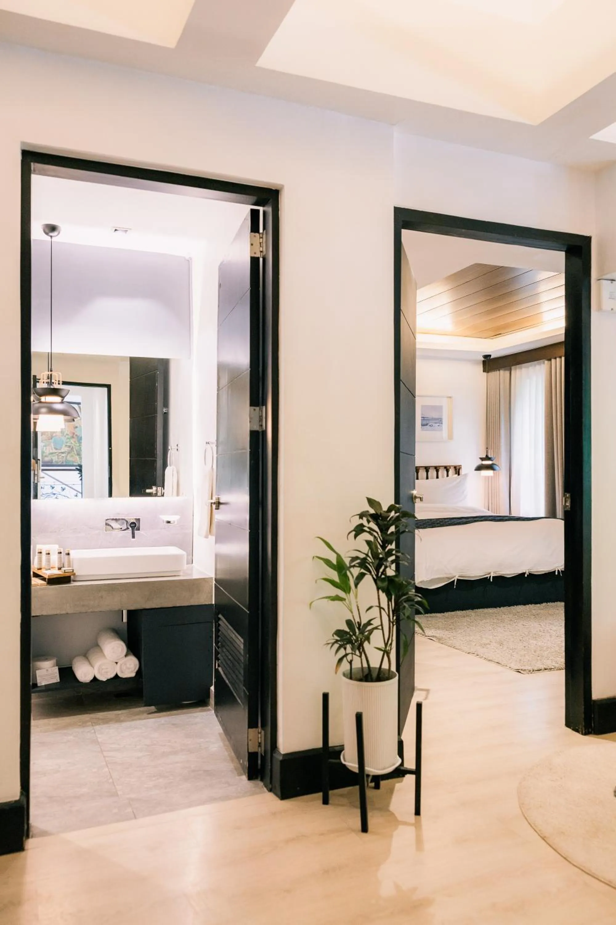 Bed in Nuuk Taal Lake