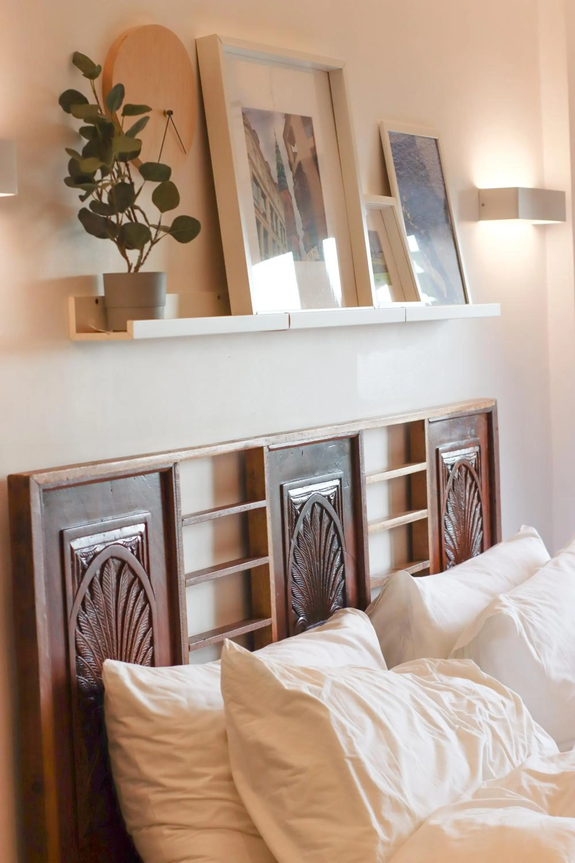 Bedroom, Bed in Nuuk Taal Lake