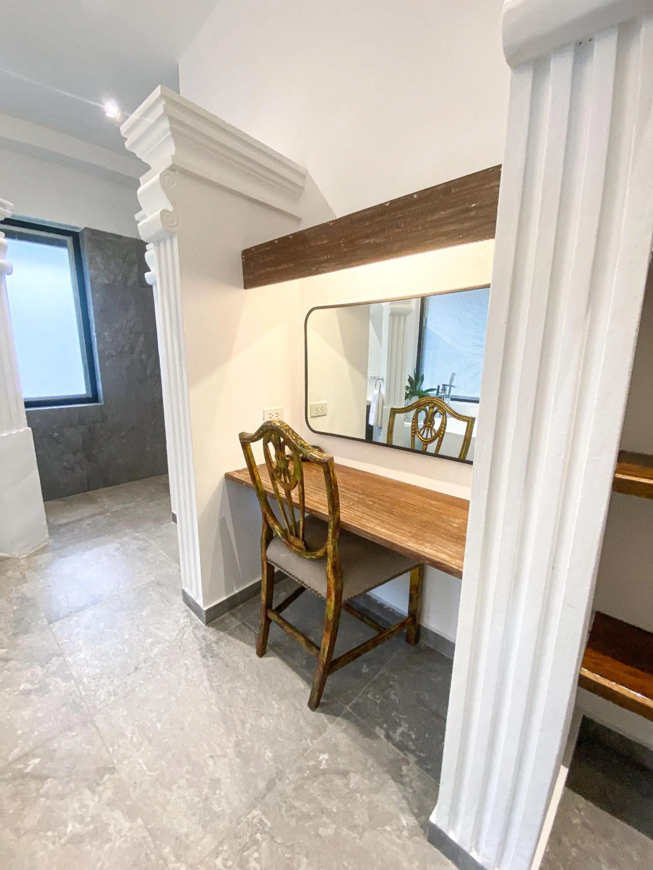 Bathroom in Nuuk Taal Lake