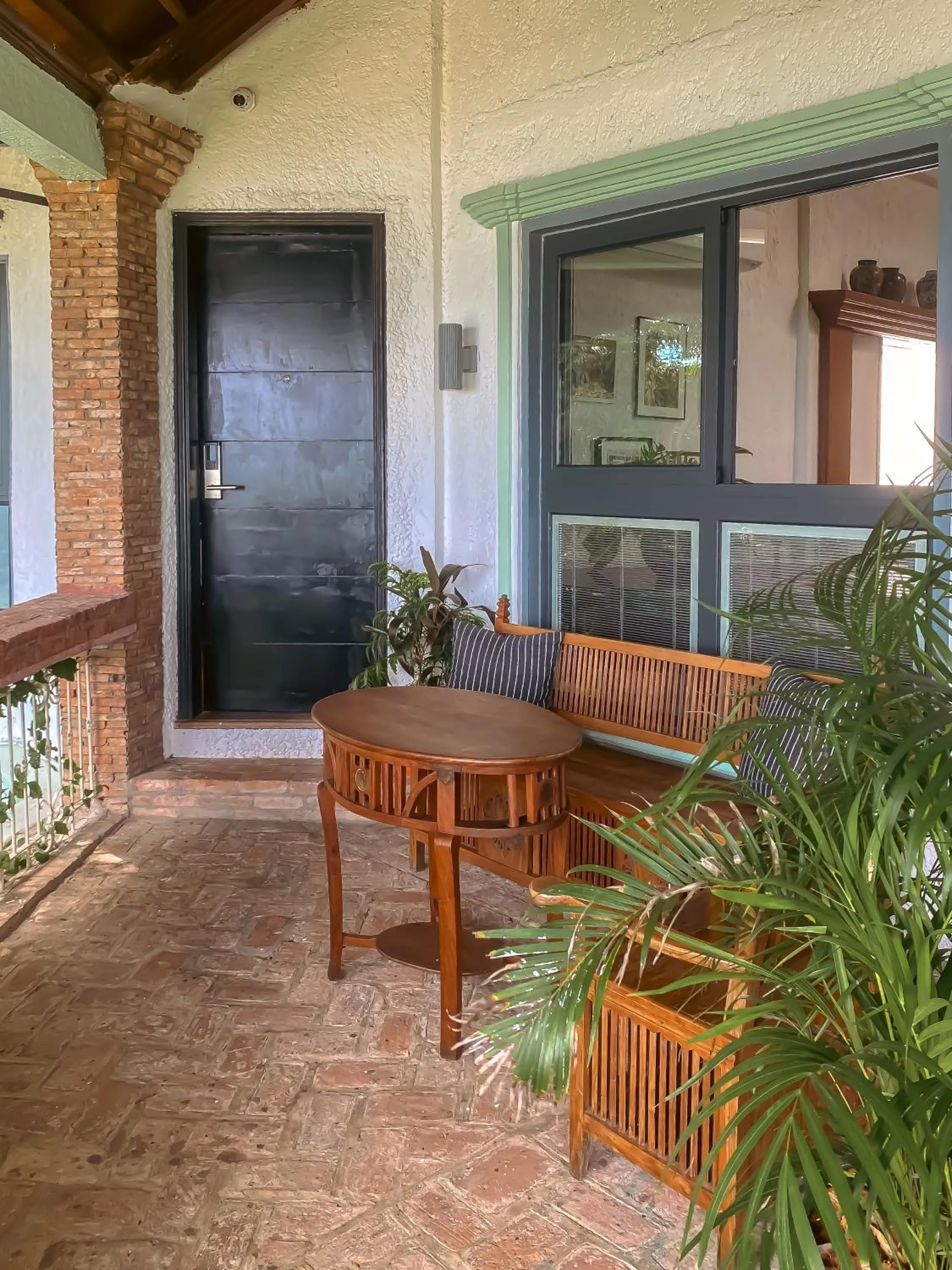 Balcony/Terrace in Nuuk Taal Lake