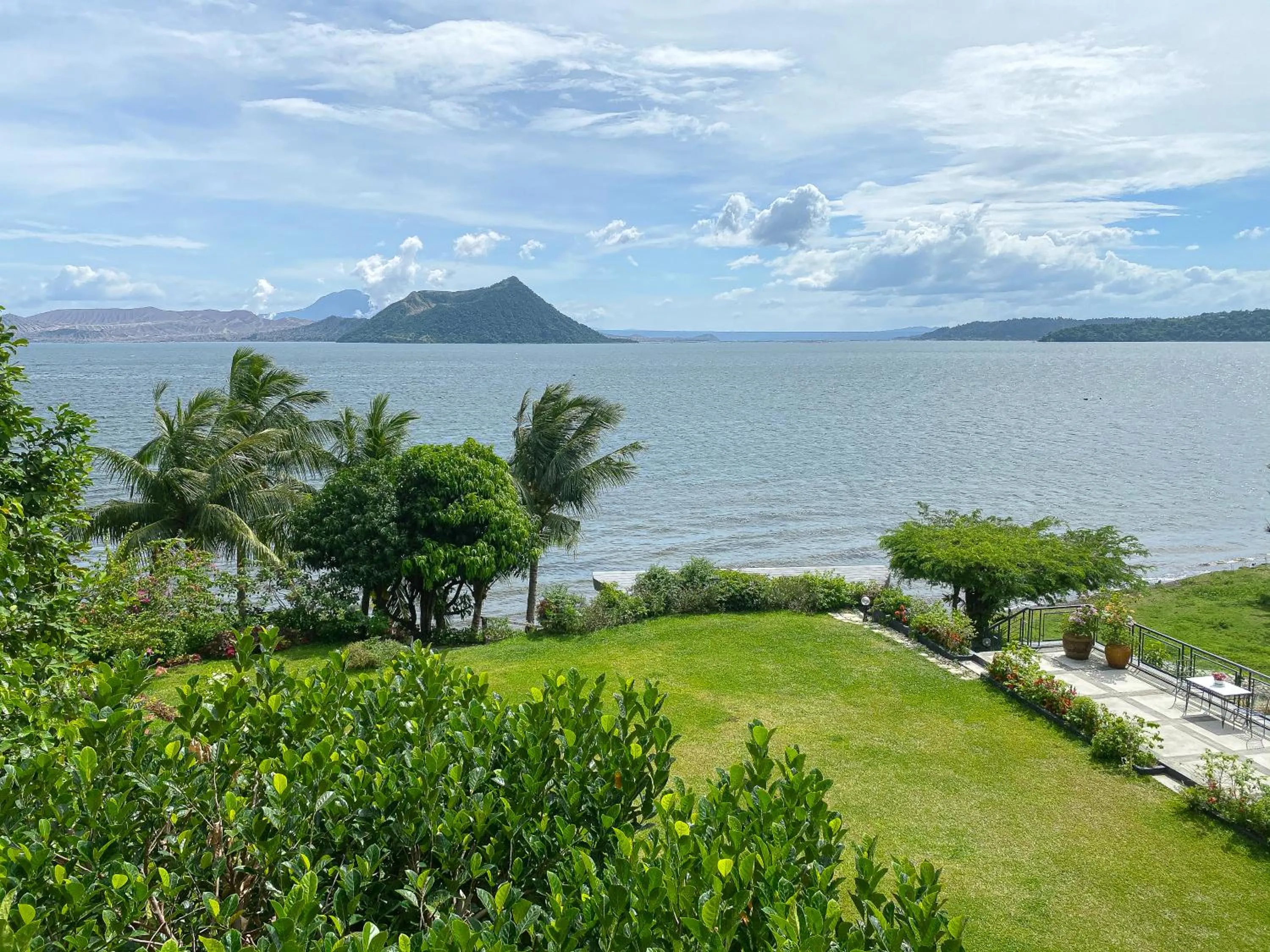 Lake view in Nuuk Taal Lake