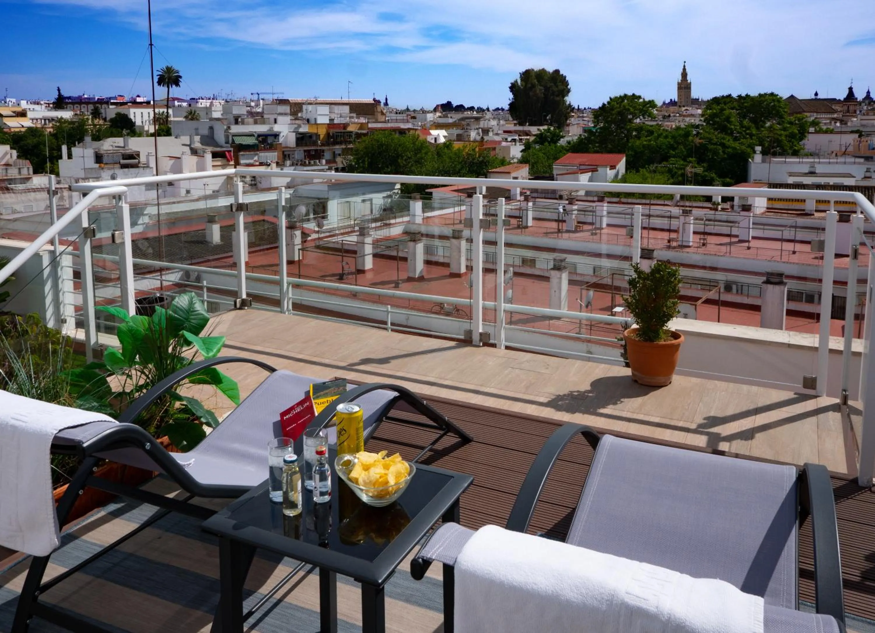 Solarium in Hotel Plaza Santa Lucía